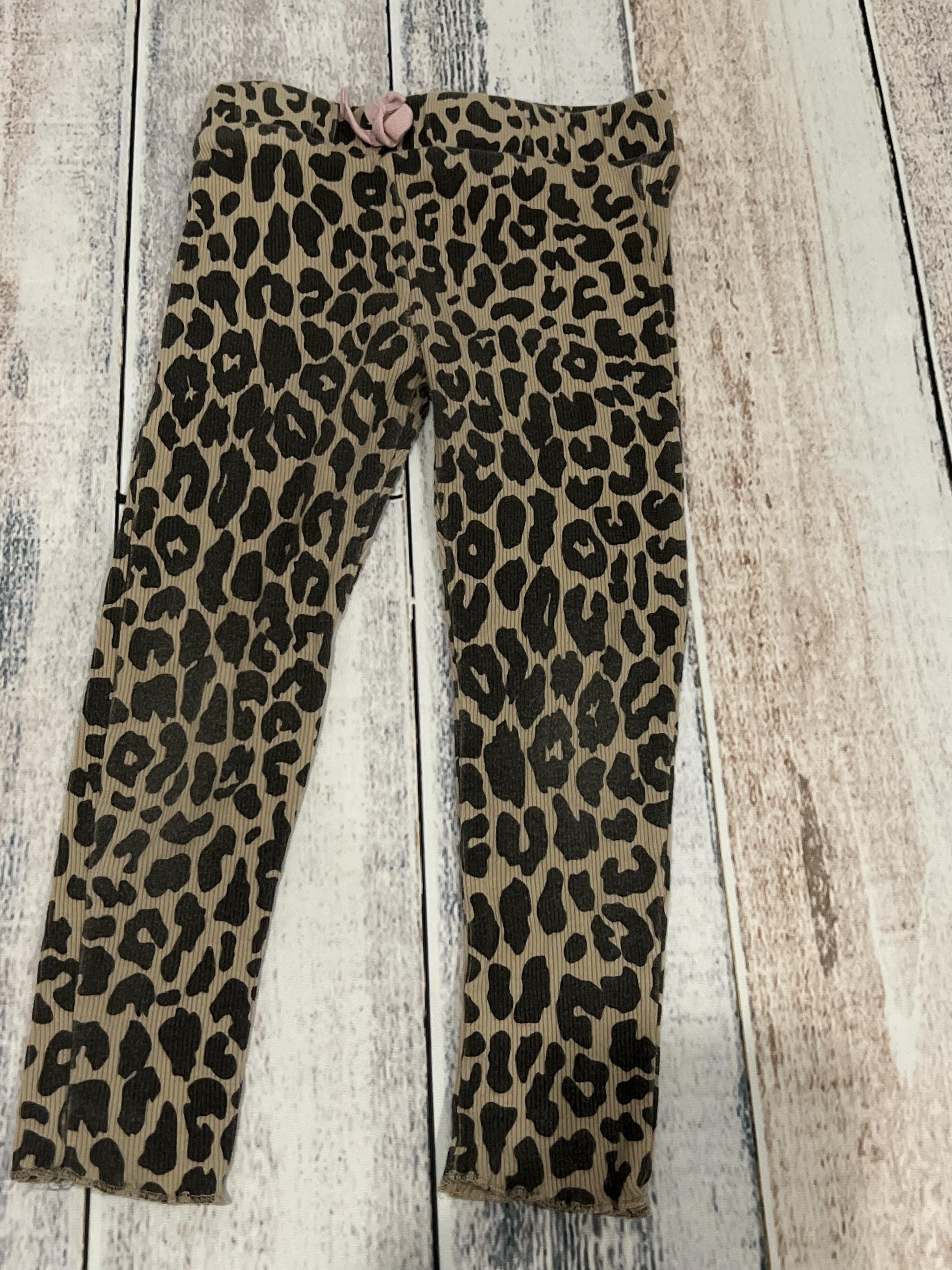 Grayson mini Girls Leopard print Pants Size: 4T Leopard print