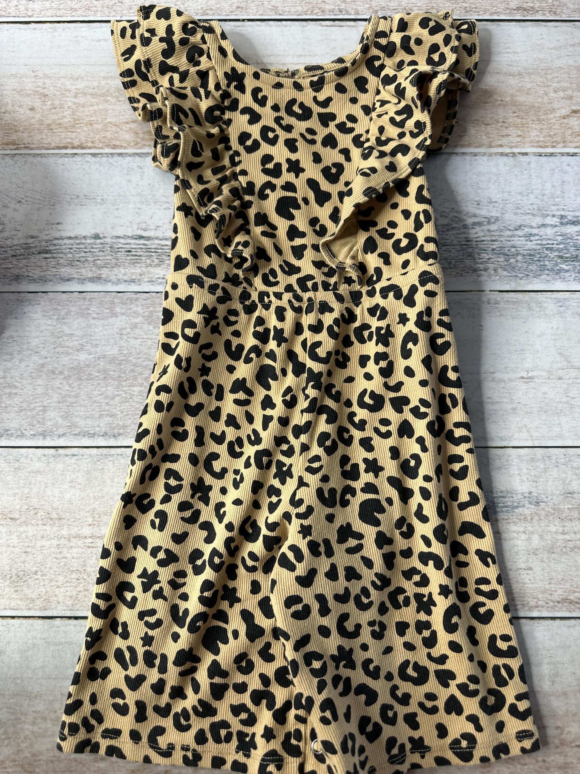 Art Class Girls Leopard print Long Sleeve Outfit Size: 18 months Leopard print