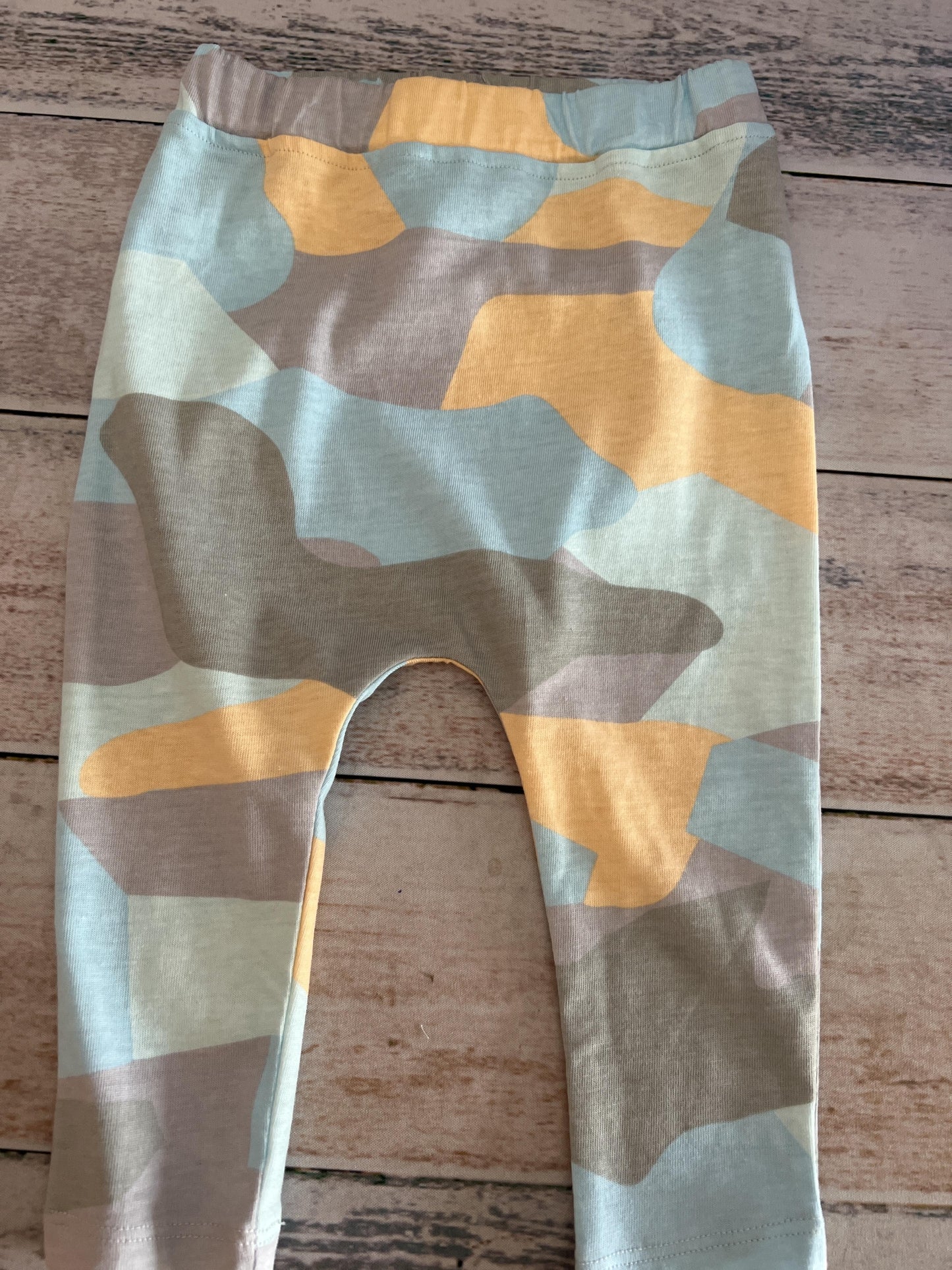 Mini Heroes Boys Light Blue | Brown | orange | Camo Pants Size: 18 months Light Blue | Brown | orange | Camo