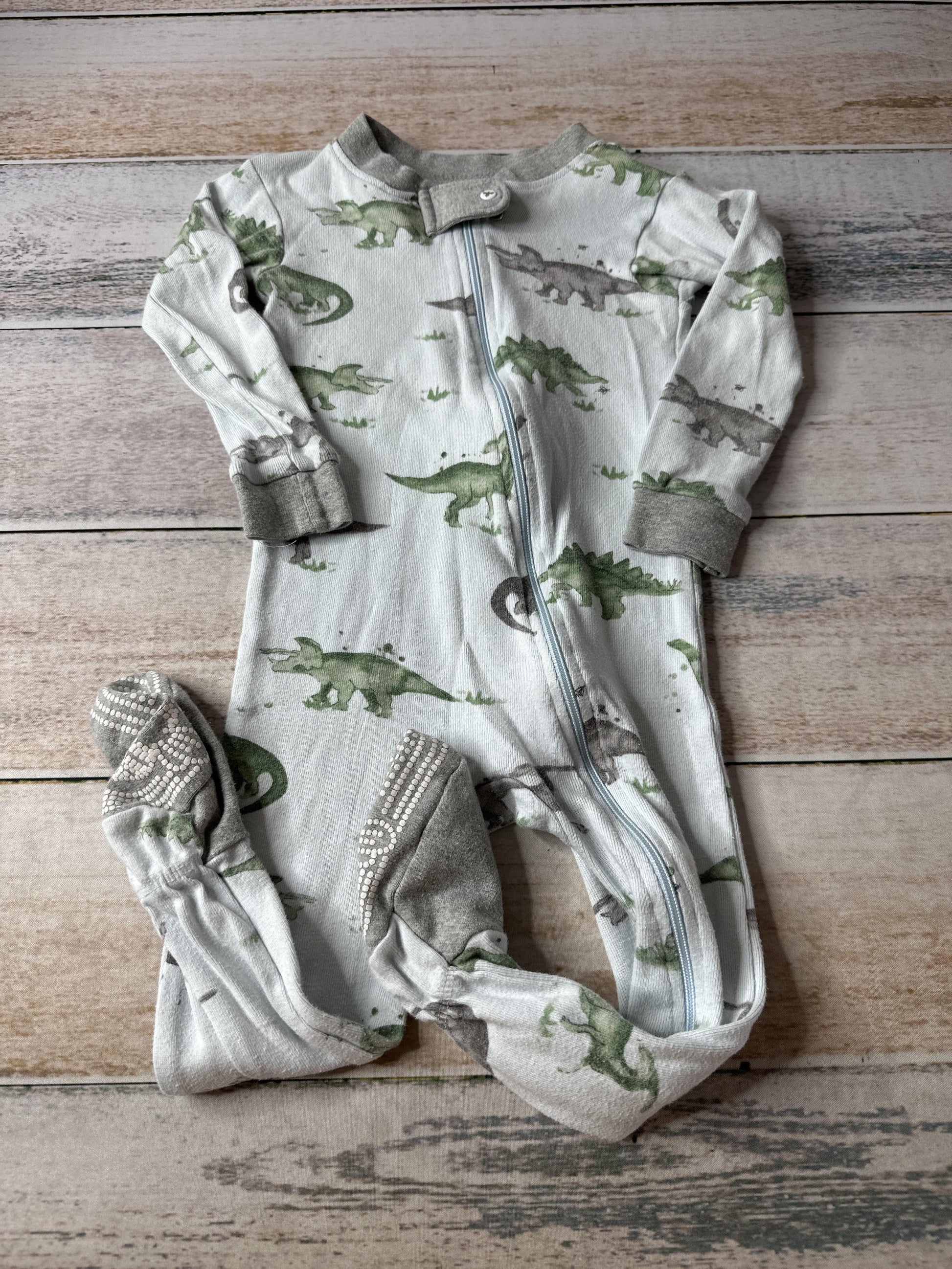 Burt's Bees Boys Light Blue | Dinosaur Pajamas Size: 18 months Light Blue | Dinosaur