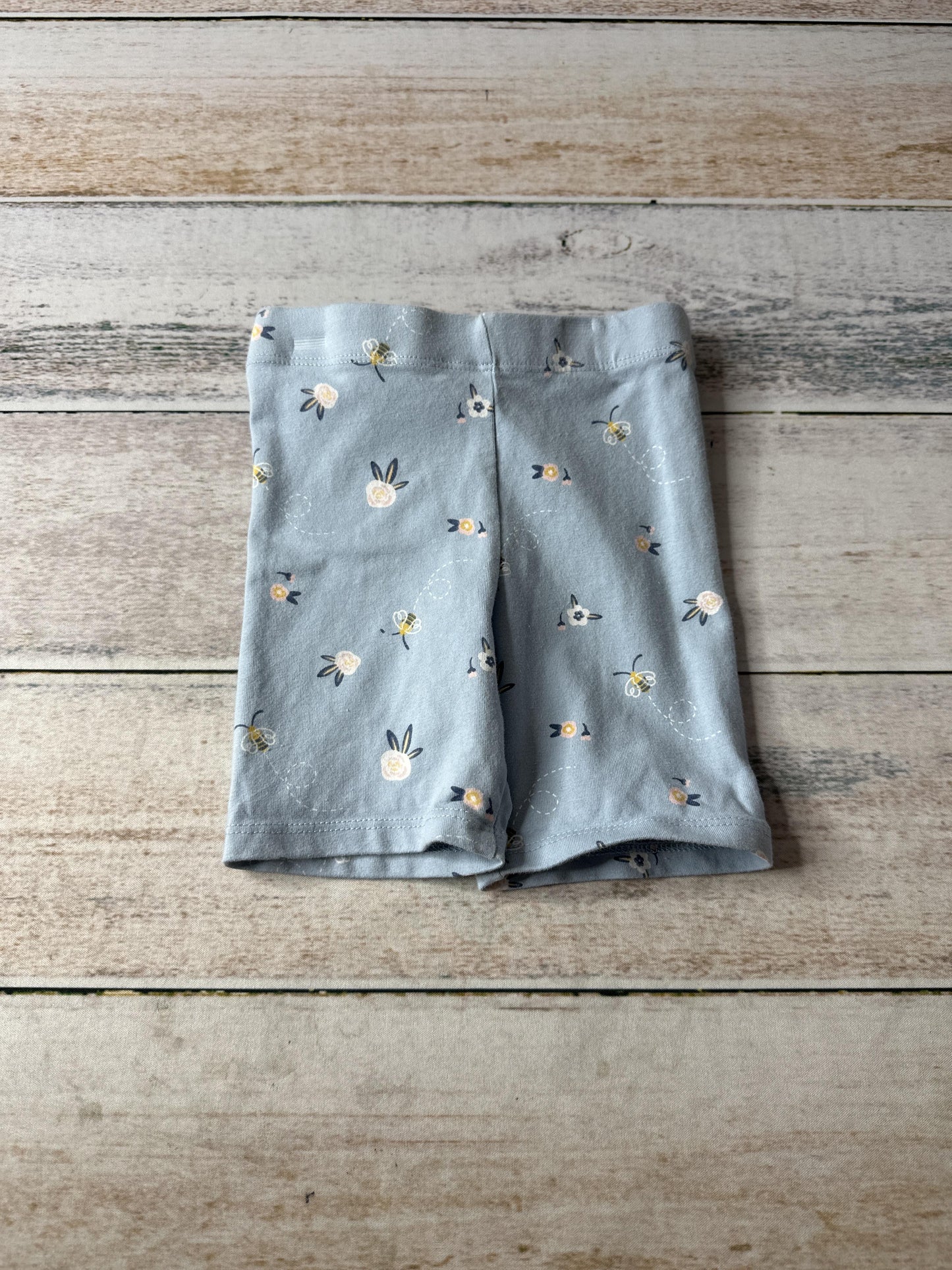 Tommy Bahama Girls Light Blue | Flowers Shorts Size: 2T Light Blue | Flowers