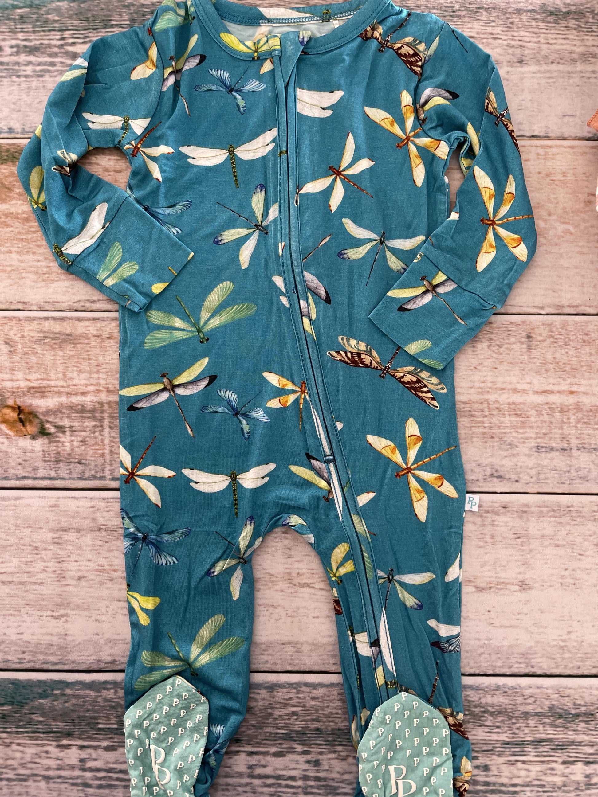 Posh Peanut Unisex Light Blue | light green | Yellow Pajamas Size: 12-18 months Light Blue | light green | Yellow