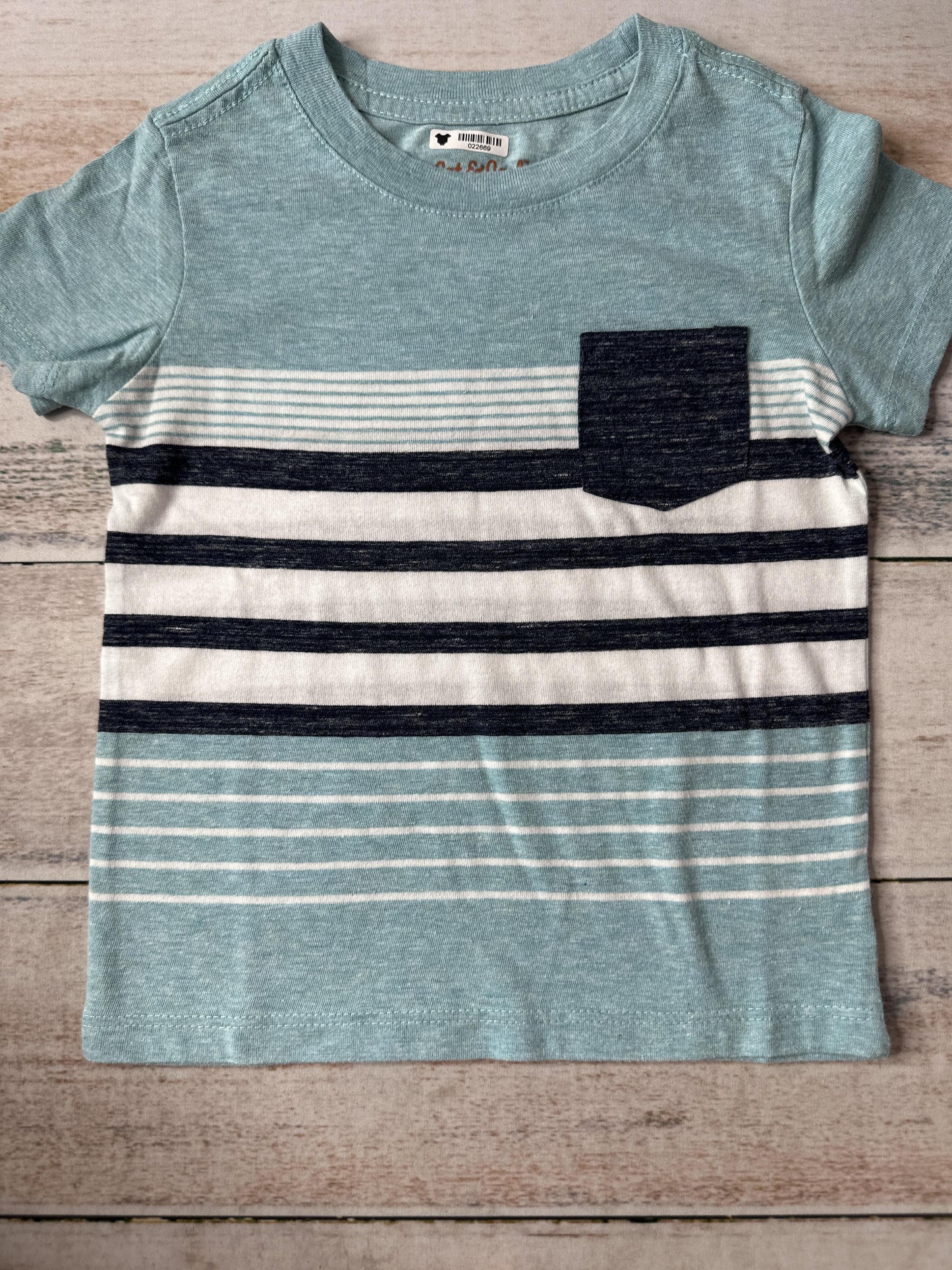 Cat & Jack Unisex Light Blue | Navy Blue | Stripe T-Shirt Size: 18 months Light Blue | Navy Blue | Stripe