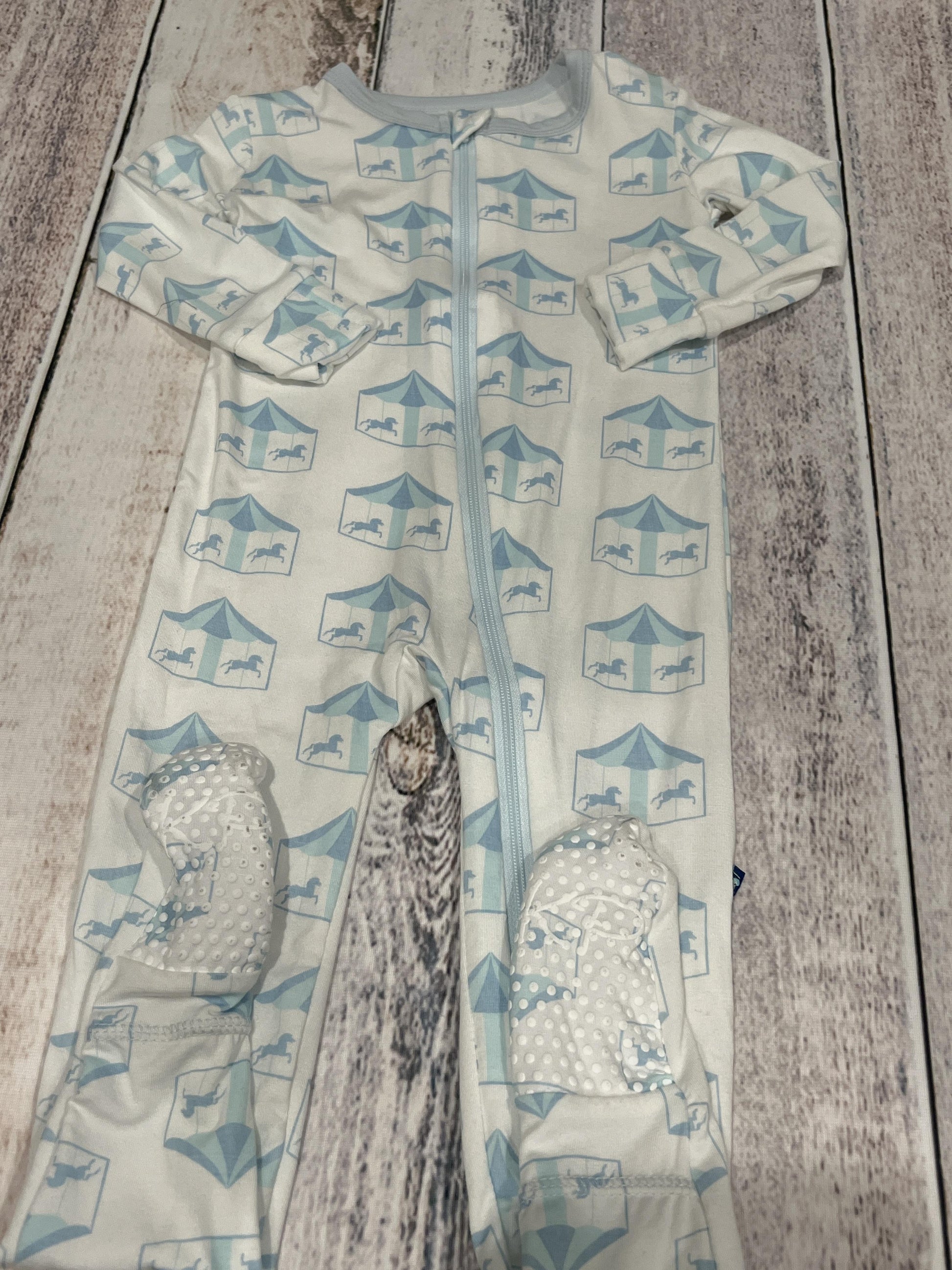 KicKee Pants Boys Light Blue | Pattern Pajamas Size: 12-18 months Light Blue | Pattern