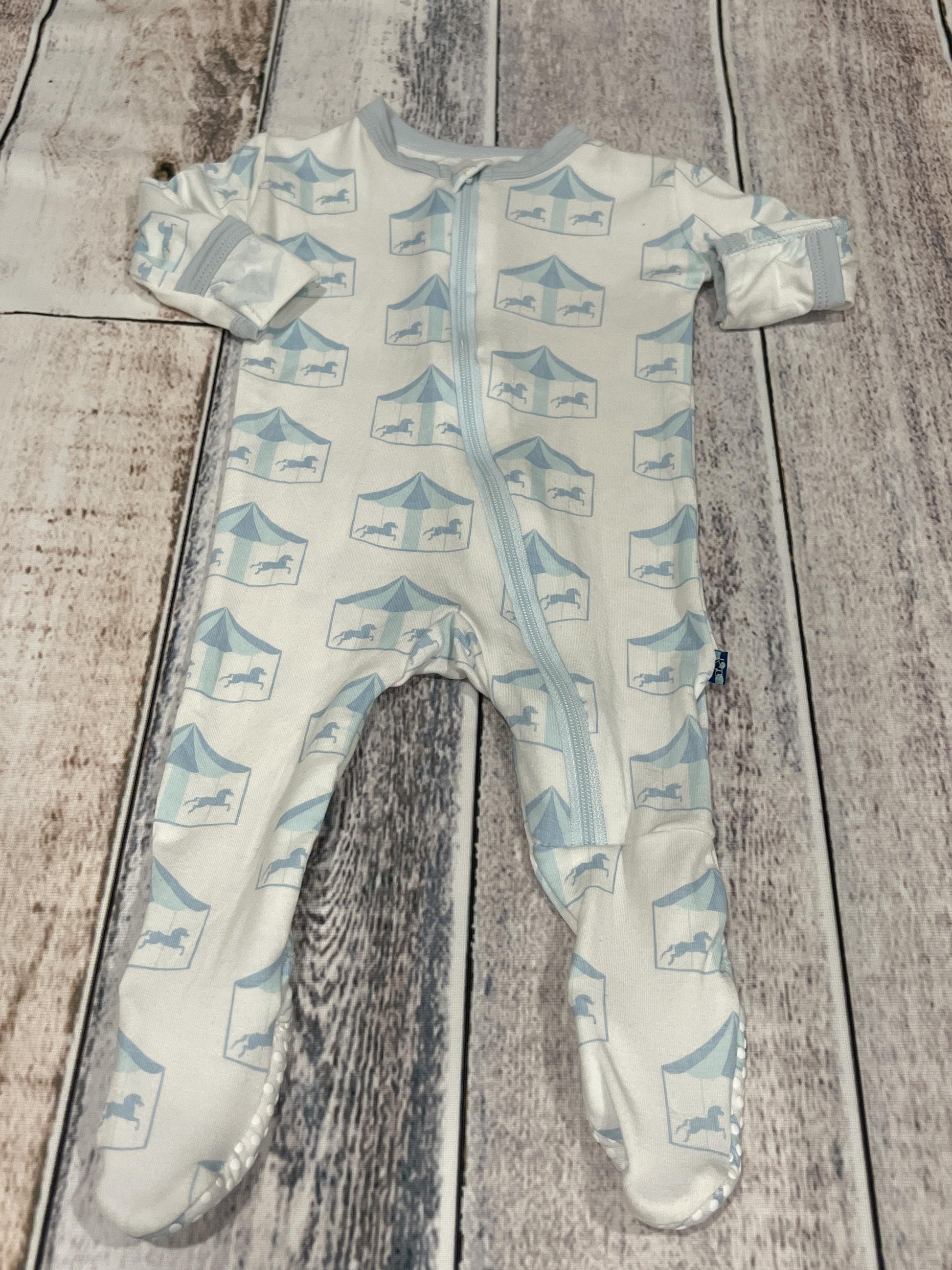 KicKee Pants Boys Light Blue | Pattern Pajamas Size: 0-3 months Light Blue | Pattern