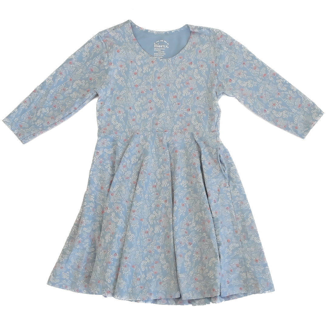 Mightly Girls Light Blue Patterned Dress Size: 10 Years Light Blue Patterned