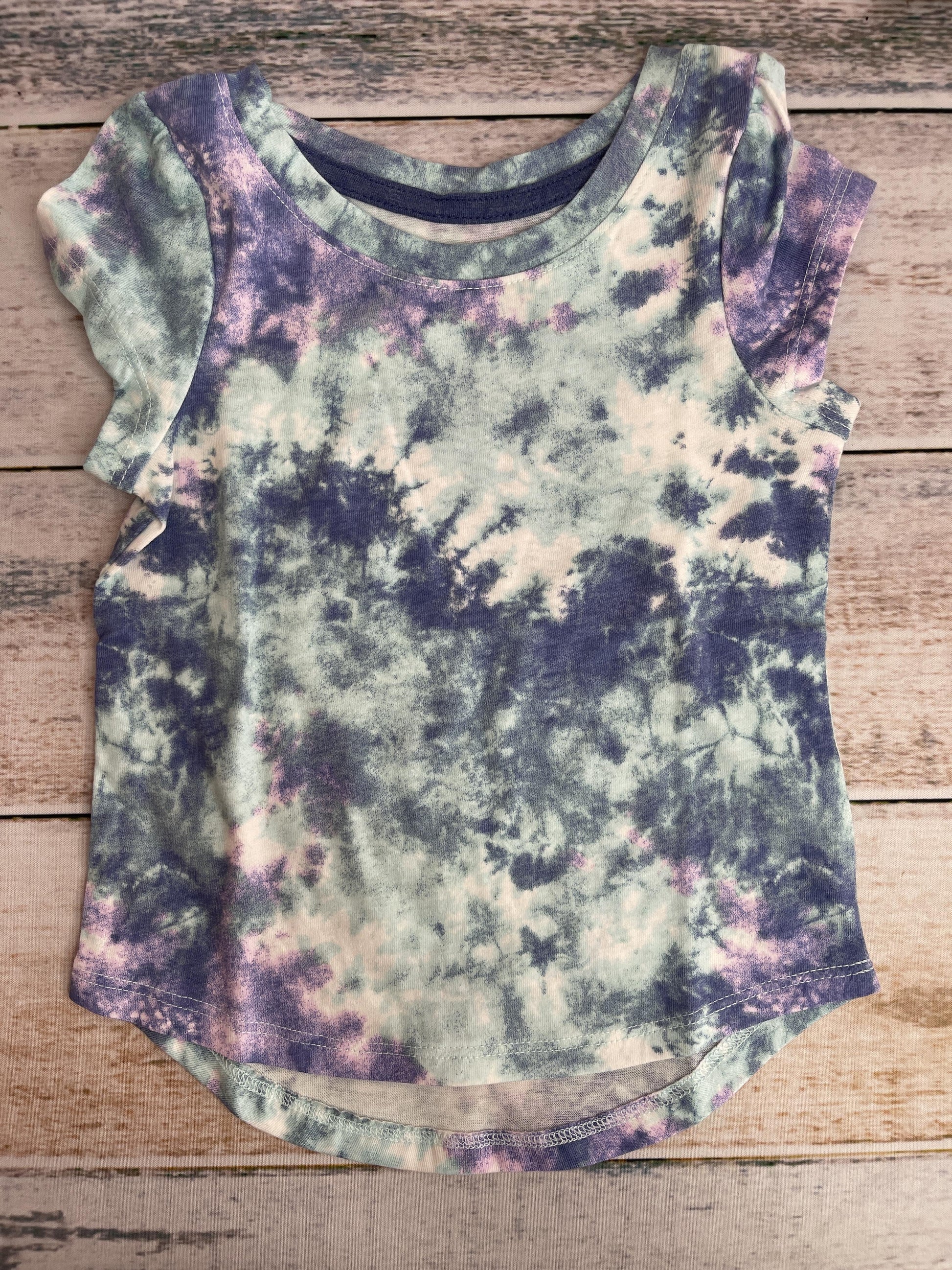 Cat & Jack Girls Light Blue | purple | Tie Dye T-Shirt Size: 18 months Light Blue | purple | Tie Dye