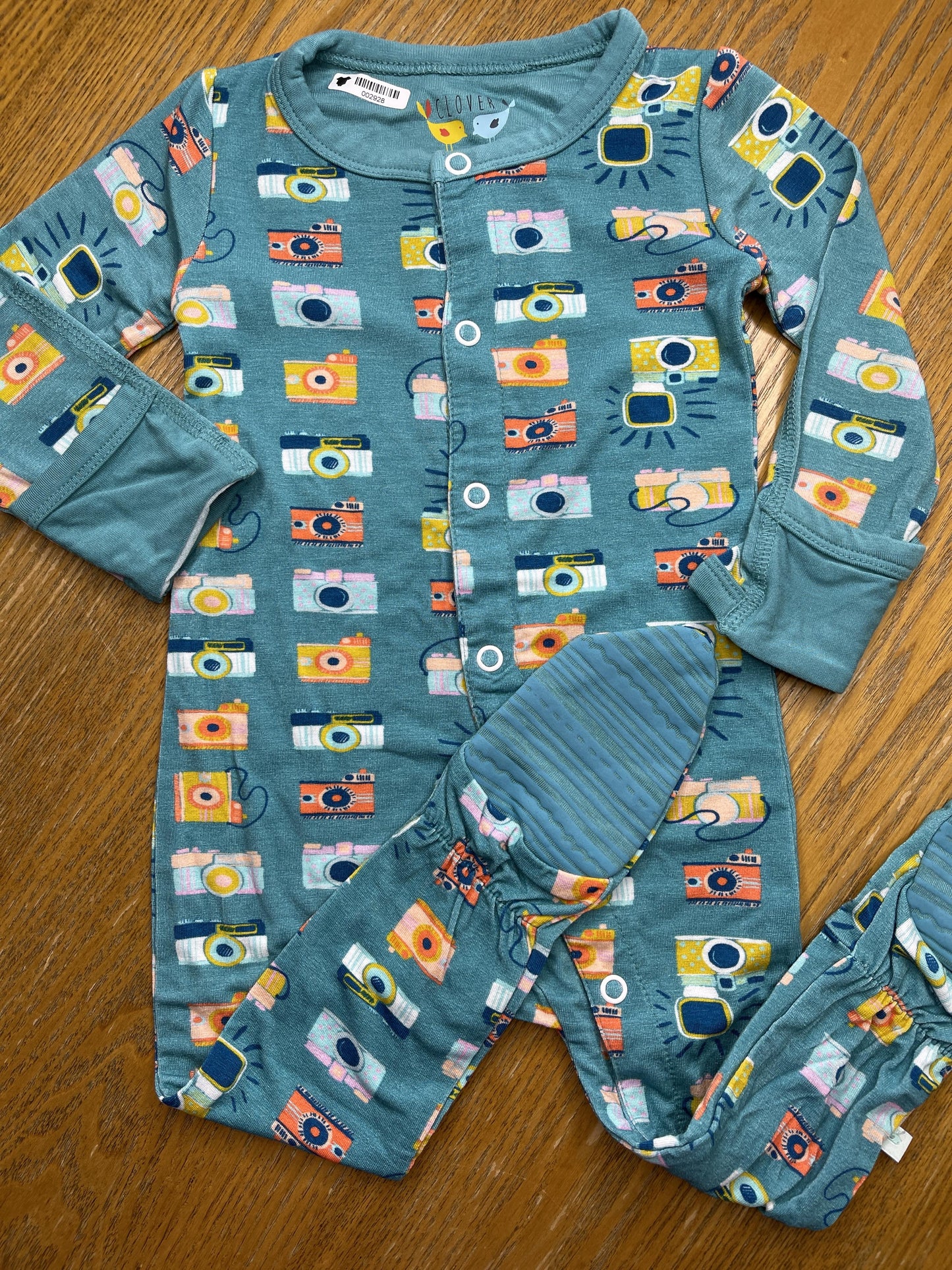 Clover Baby & Kids Unisex Light Blue | Turquoise | Yellow Pajamas Size: 18 months Light Blue | Turquoise | Yellow