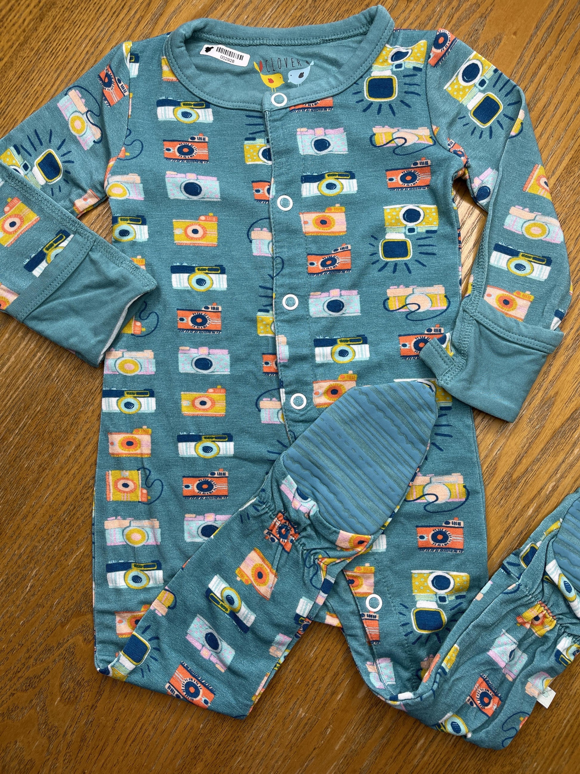 Clover Baby & Kids Unisex Light Blue | Turquoise | Yellow Pajamas Size: 18 months Light Blue | Turquoise | Yellow