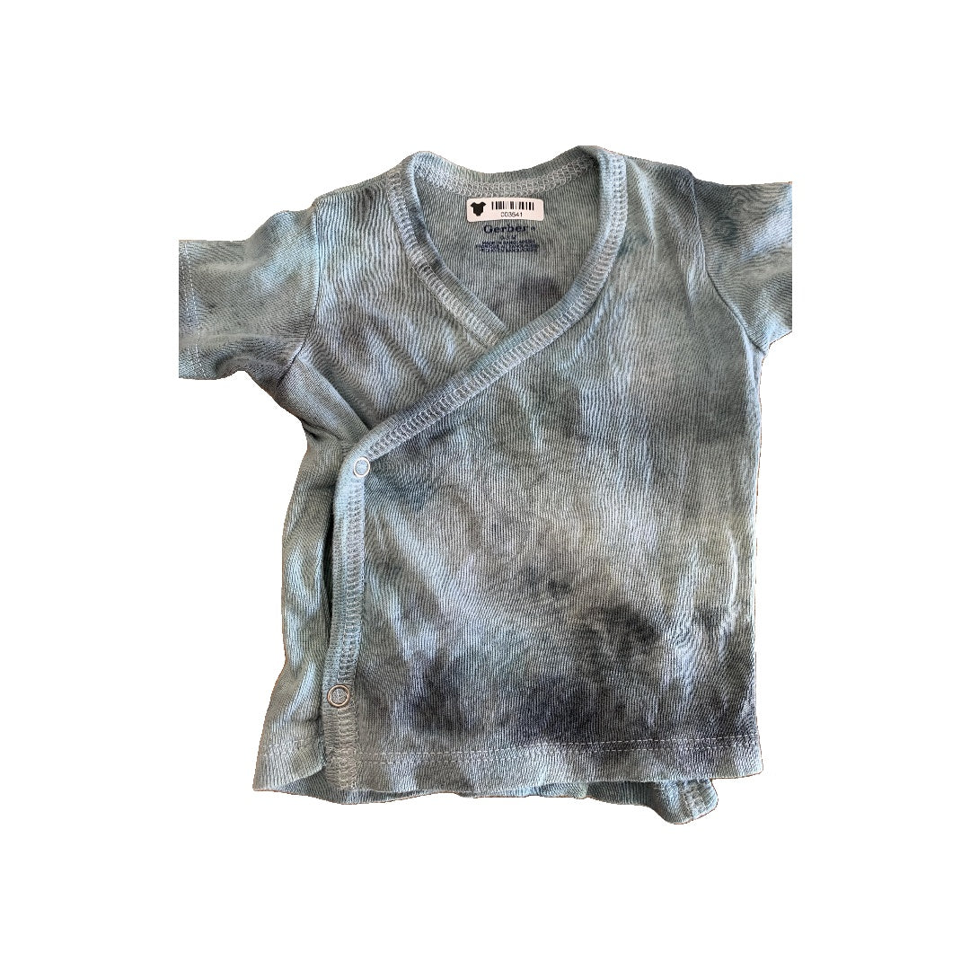 Boys Light Blue | White | Grey Shirt Size: 0-3 months Light Blue | White | Grey