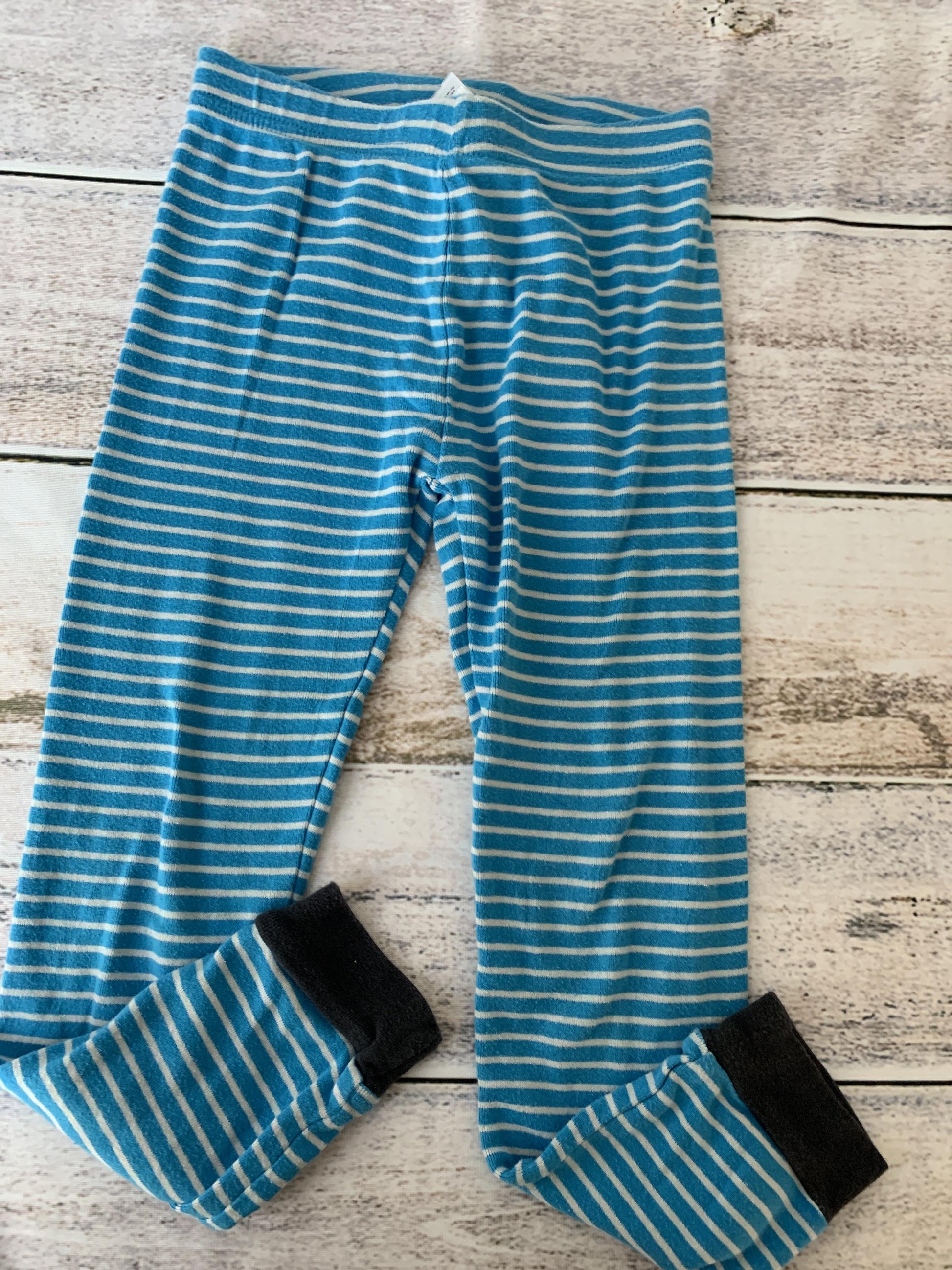 Carters Boys Light Blue | White | Stripe Pajamas Size: 4T Light Blue | White | Stripe
