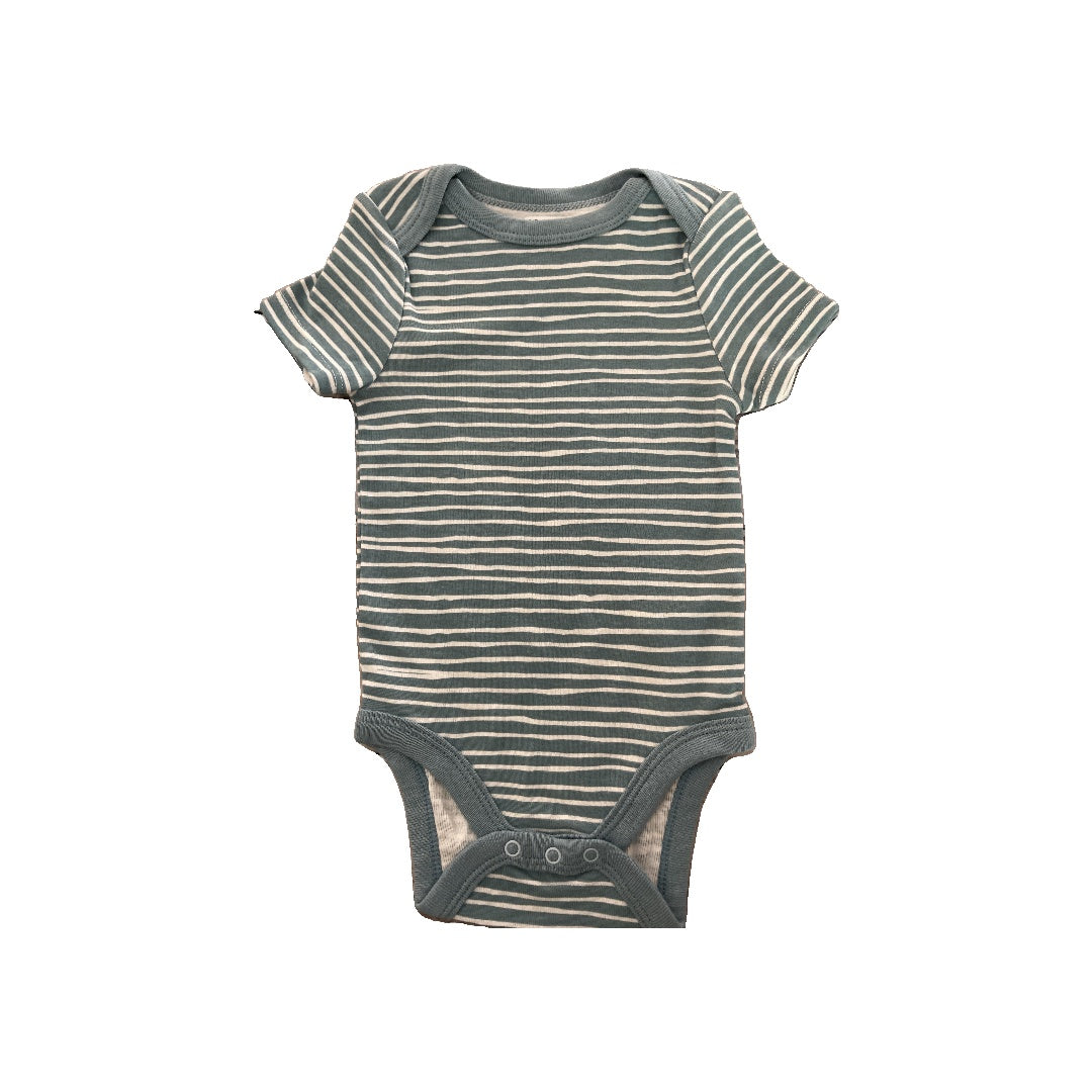 Cloud Island Boys Light Blue | White | Stripe Onesie Size: 6-9 months Light Blue | White | Stripe