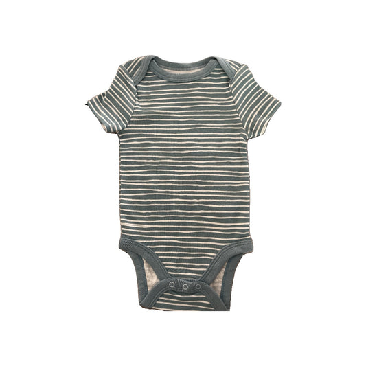 Cloud Island Boys Light Blue | White | Stripe Onesie Size: 6-9 months Light Blue | White | Stripe