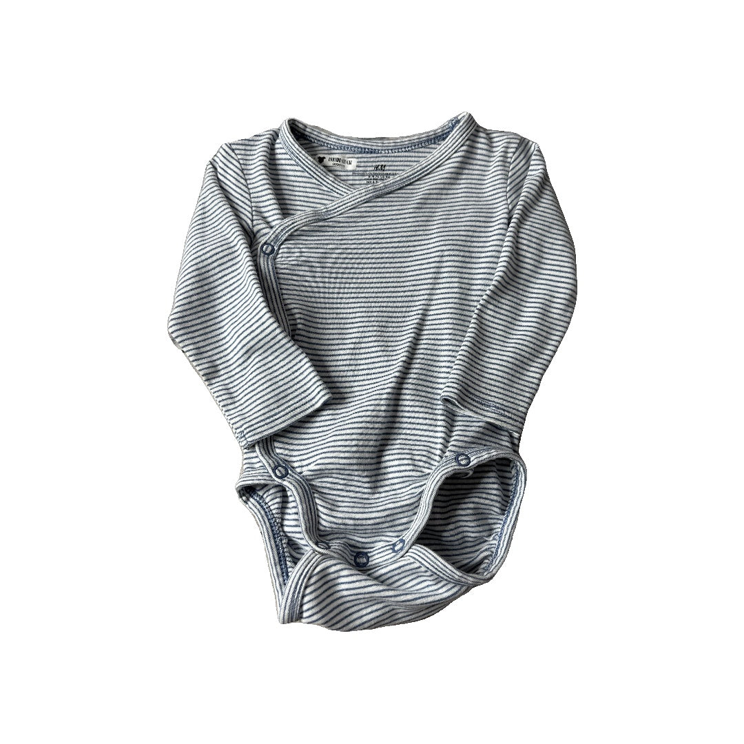 H&M Unisex Light Blue | White | Striped Onesie Size: 6-9 months Light Blue | White | Striped