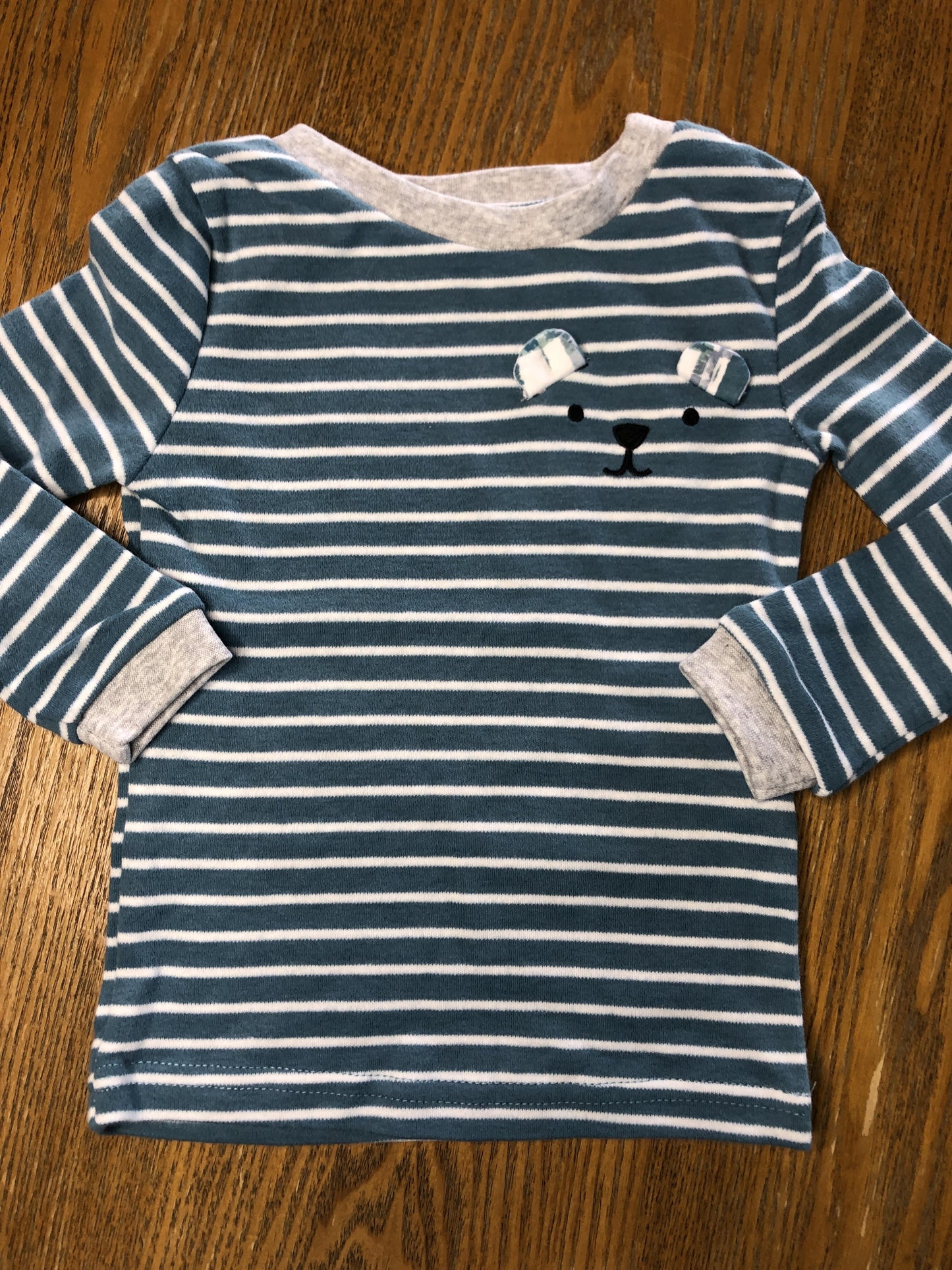 asher and olivia Unisex Light Blue | White | Striped Pajamas Size: 18 months Light Blue | White | Striped