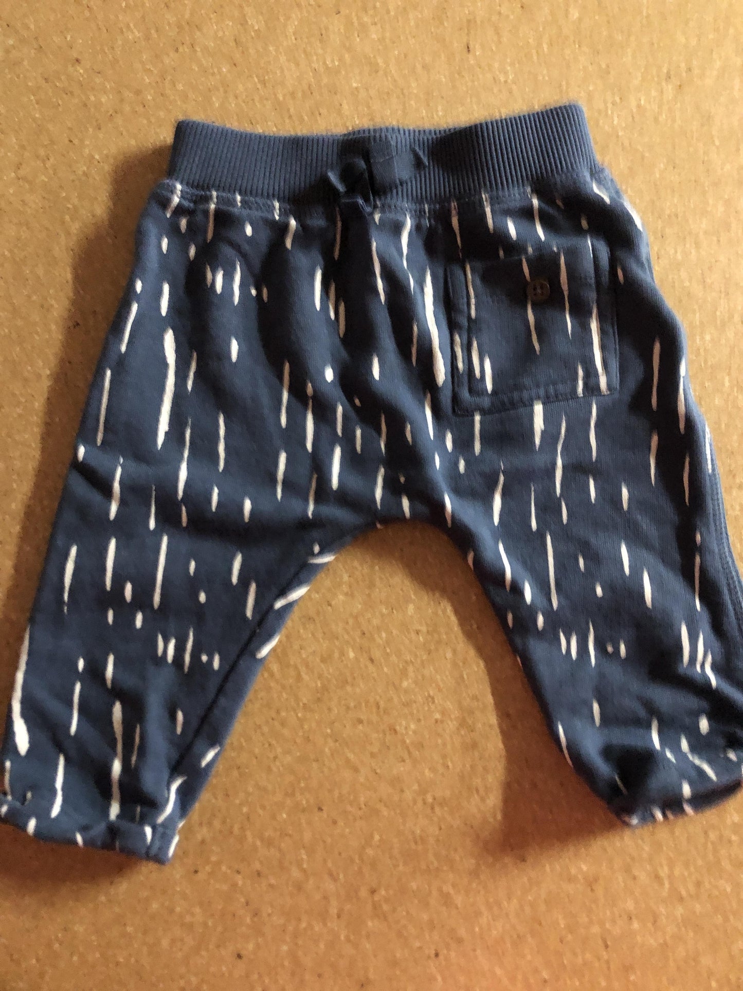 Oliver & Rain Boys Light Blue | White Pants Size: 6 months Light Blue | White