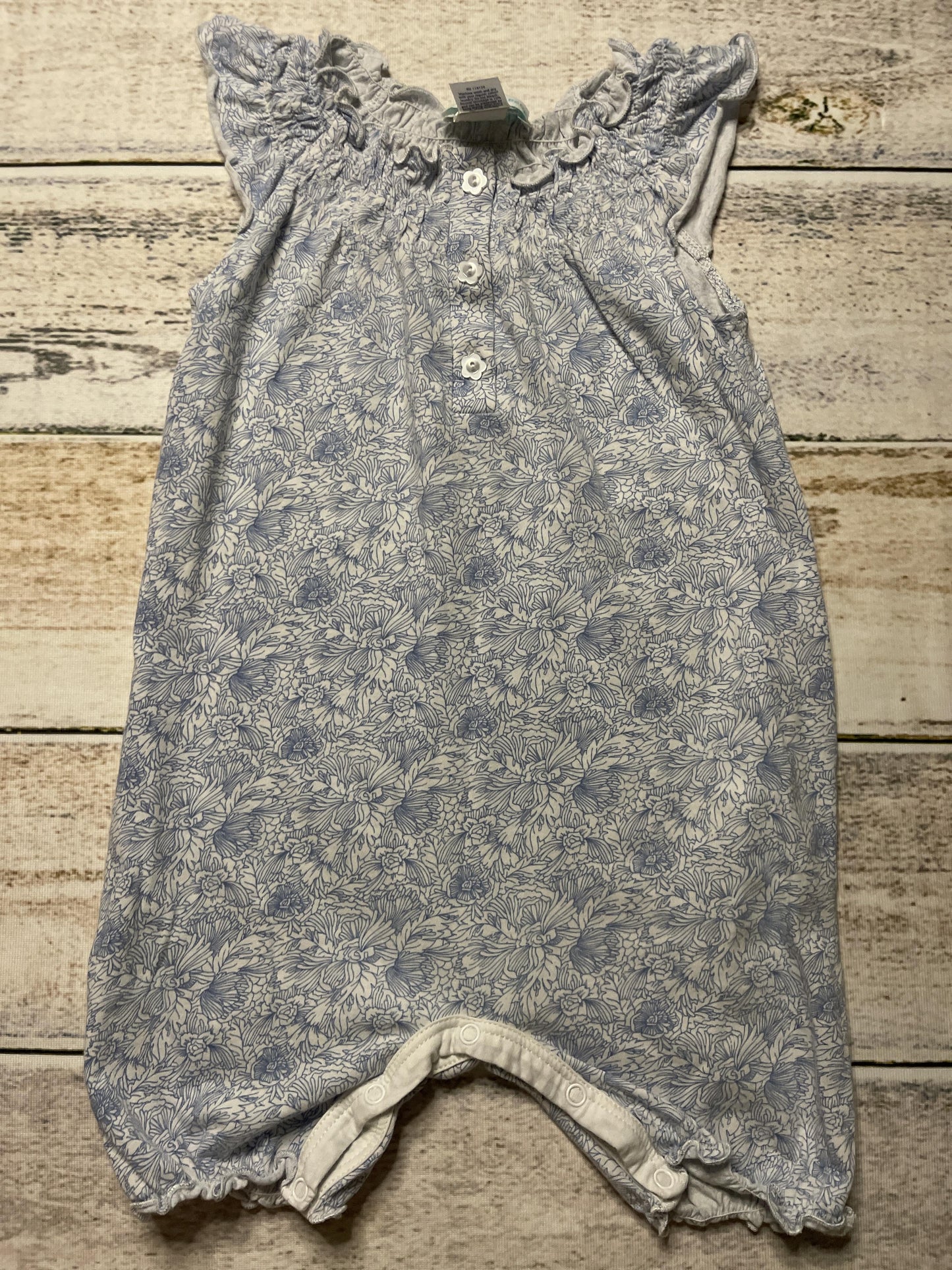 Feather Baby Girls Light Blue | White Romper Size: 9-12 Months Light Blue | White