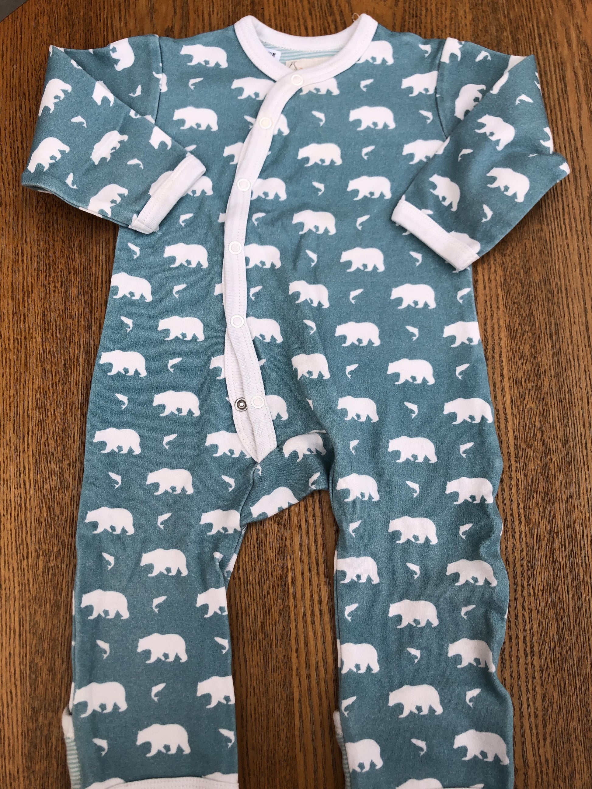 Penguin Organics Boys Light Blue | White Pajamas Size: 6-12 months Light Blue | White