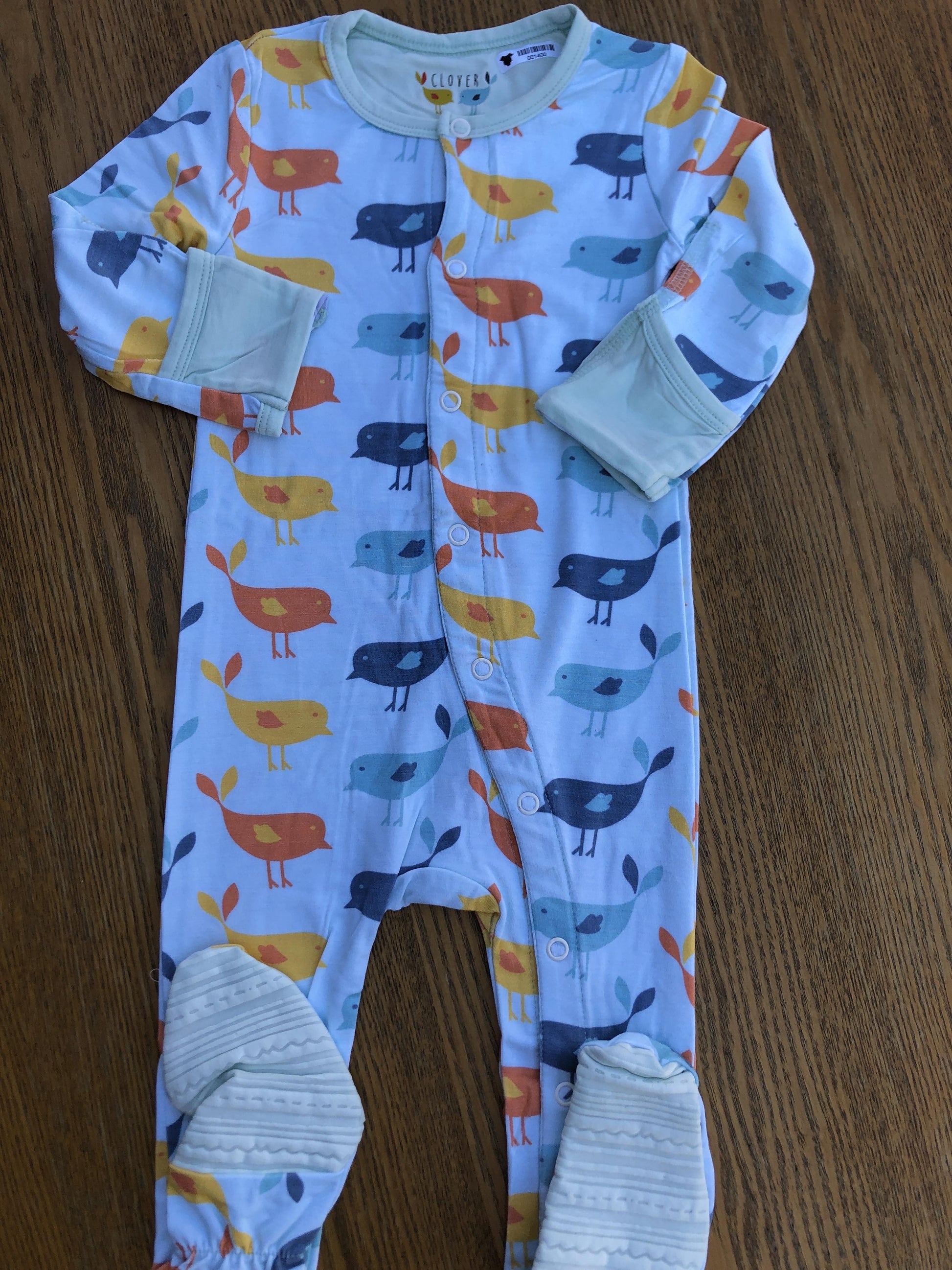 Clover Baby & Kids Boys Light Blue Pajamas Size: 18 months Light Blue