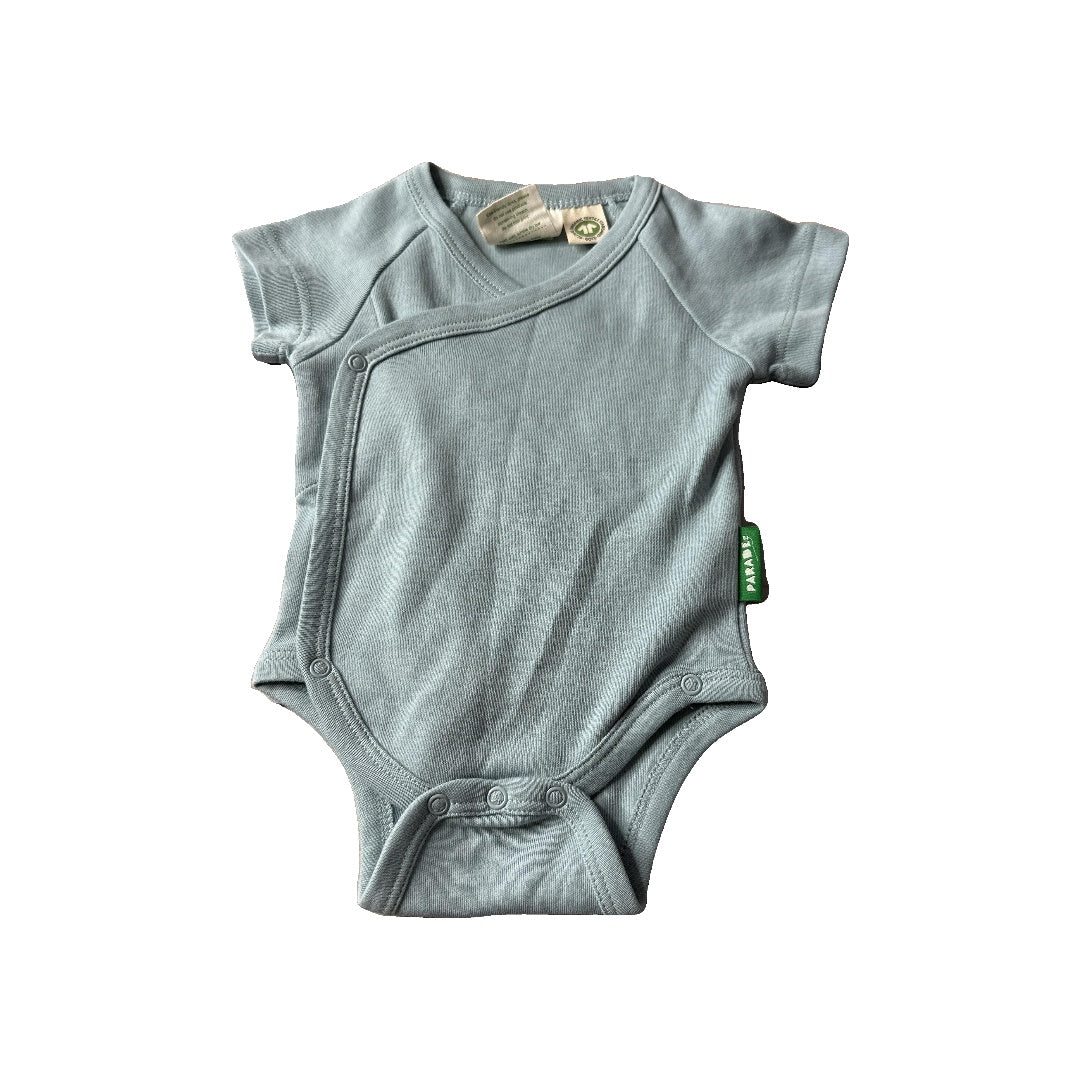Parade Unisex Light Blue Onesie Size: 0-3 months Light Blue