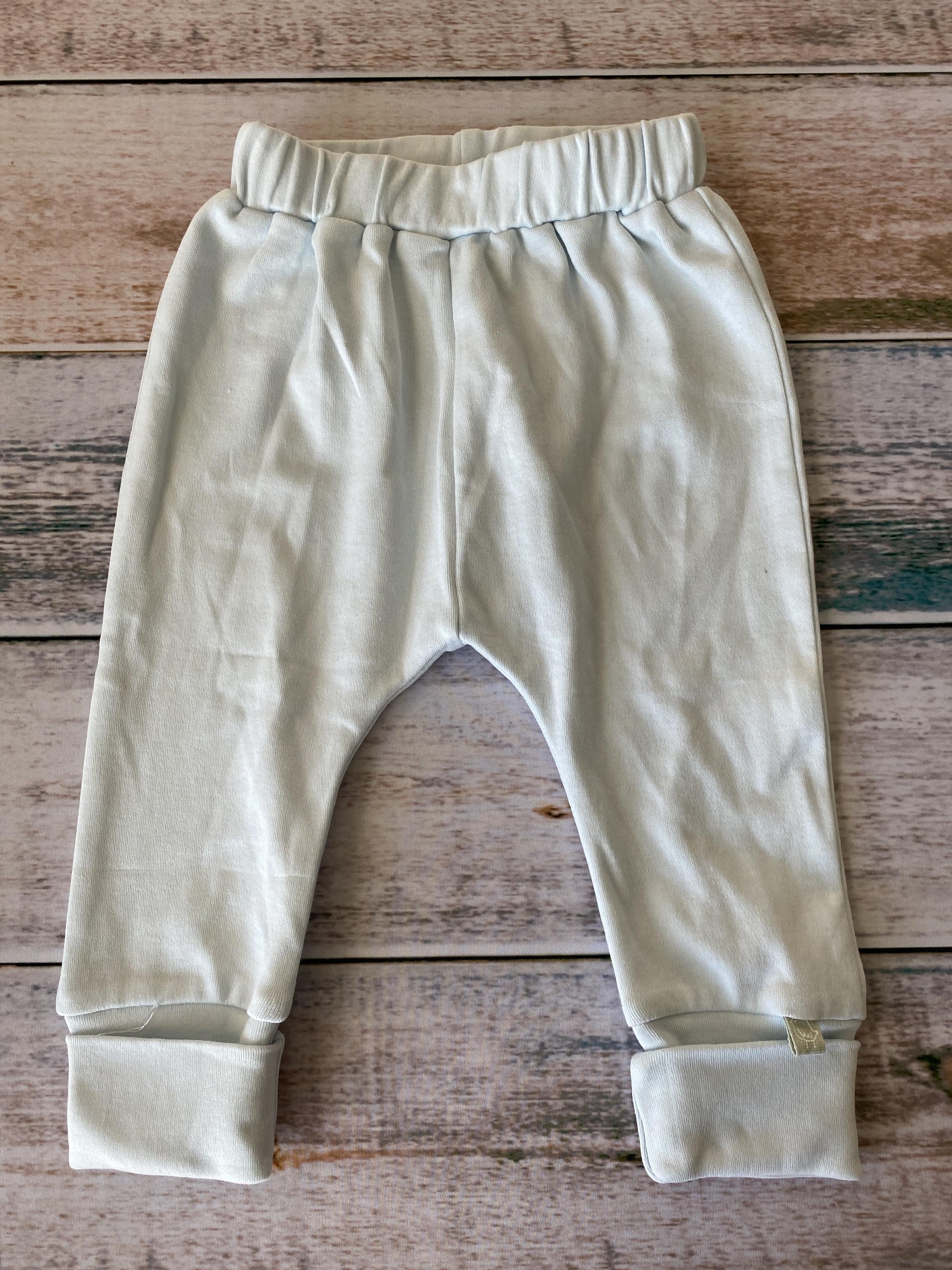 Finn + Emma Boys Light Blue Pants Size: 6-9 months Light Blue
