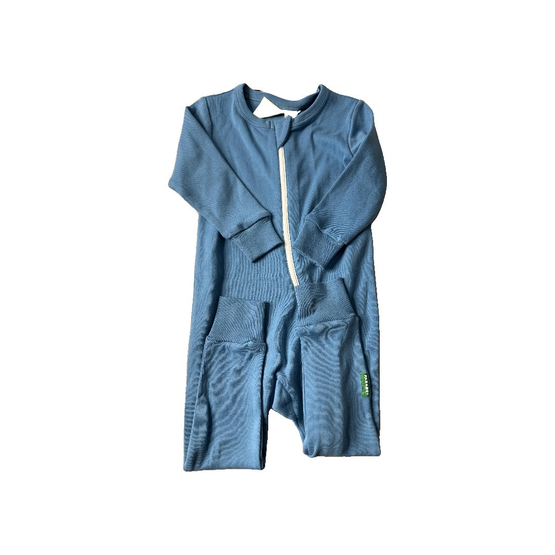 Parade Unisex Light Blue Pajamas Size: 2T Light Blue