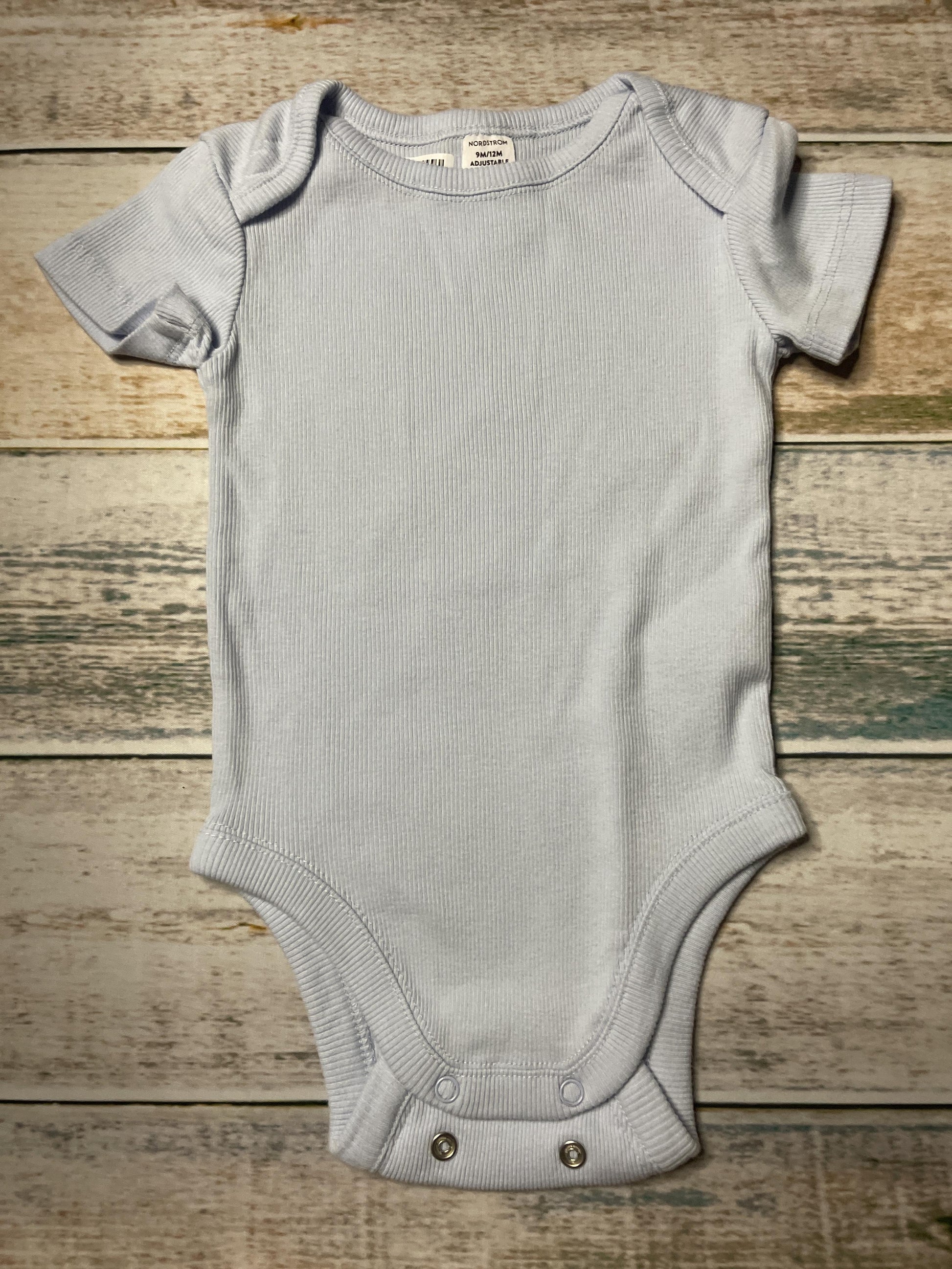 Nordstrom Boys Light Blue Onesie Size: 9-12 Months Light Blue
