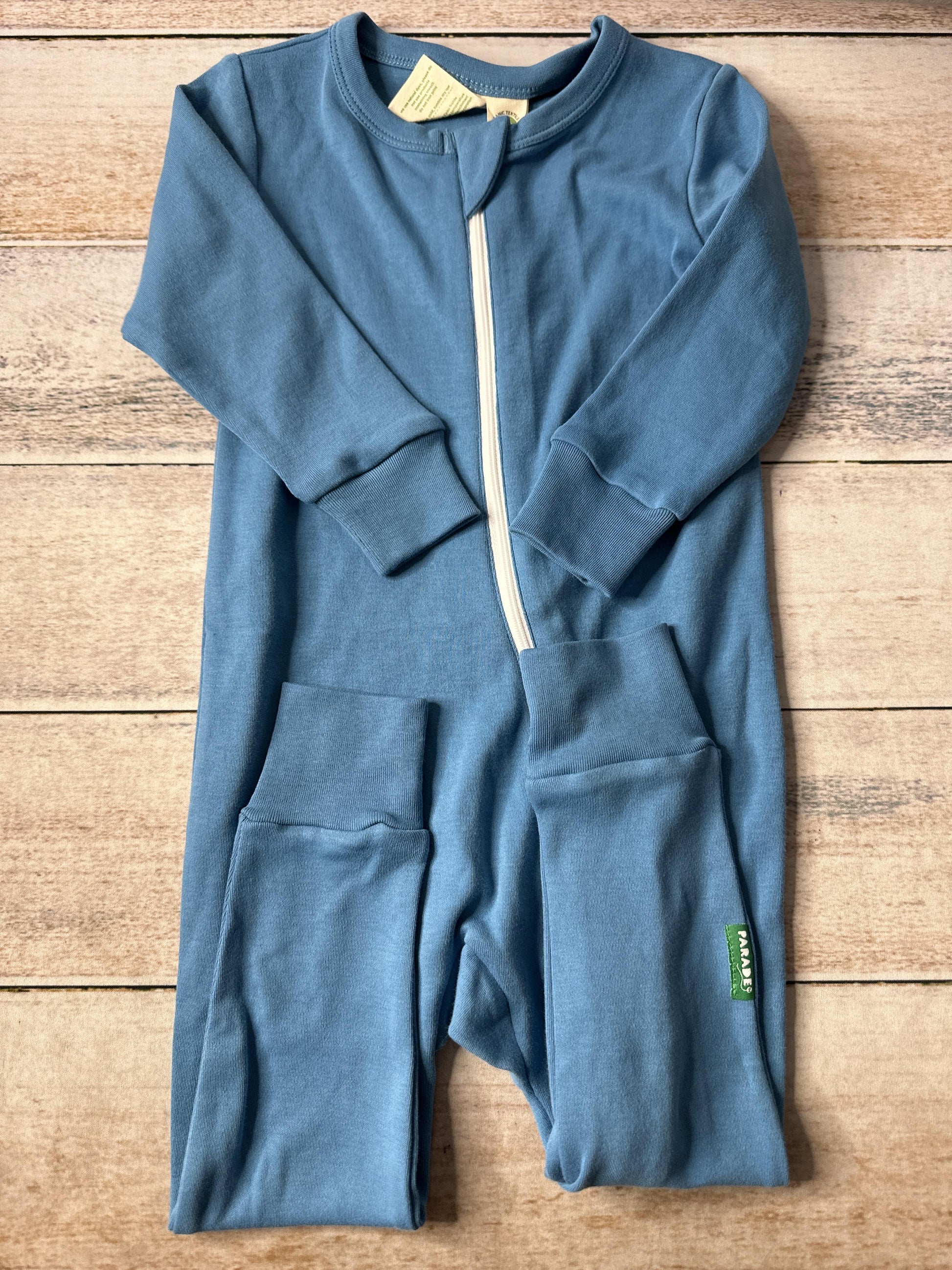 Parade Unisex Light Blue Pajamas Size: 2T Light Blue