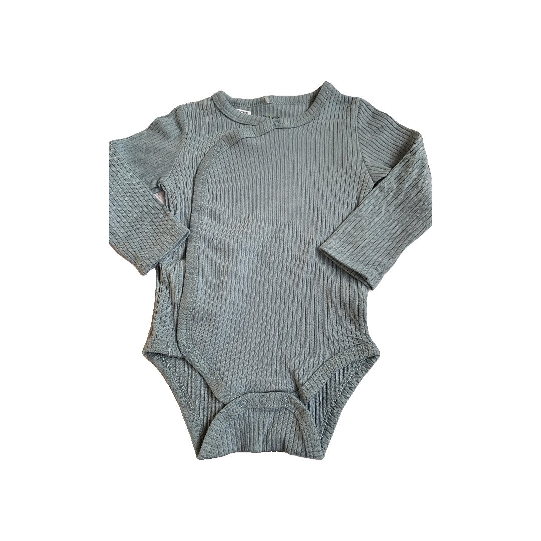 Chick Pea Boys Light Blue Onesie Size: 6-9 months Light Blue