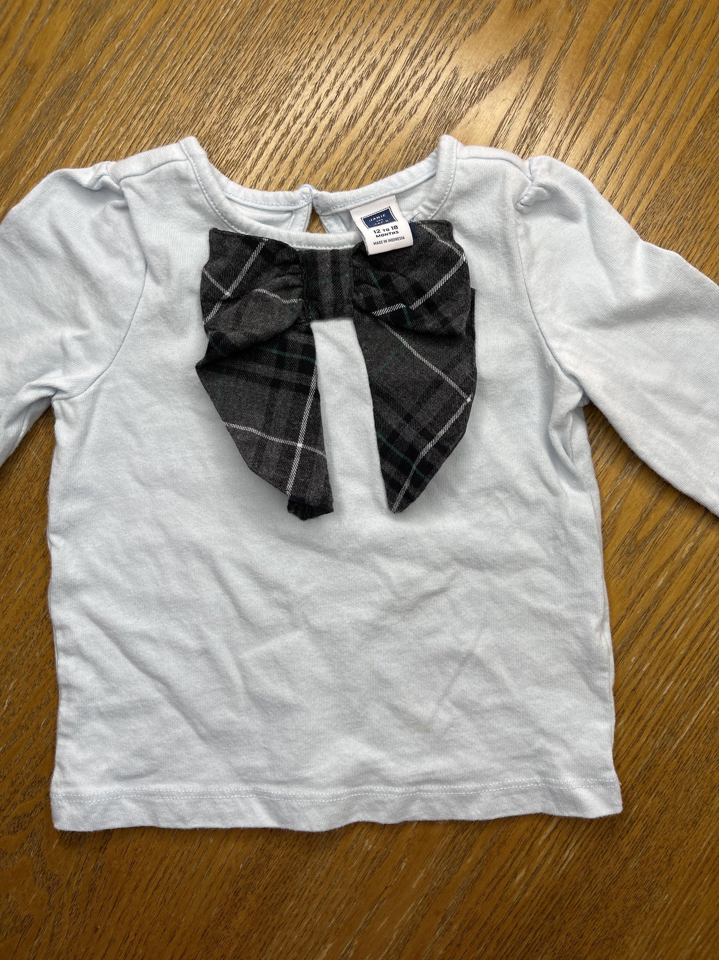 Janie and Jack Girls Light Blue Long Sleeve T-Shirt Size: 18 months Light Blue