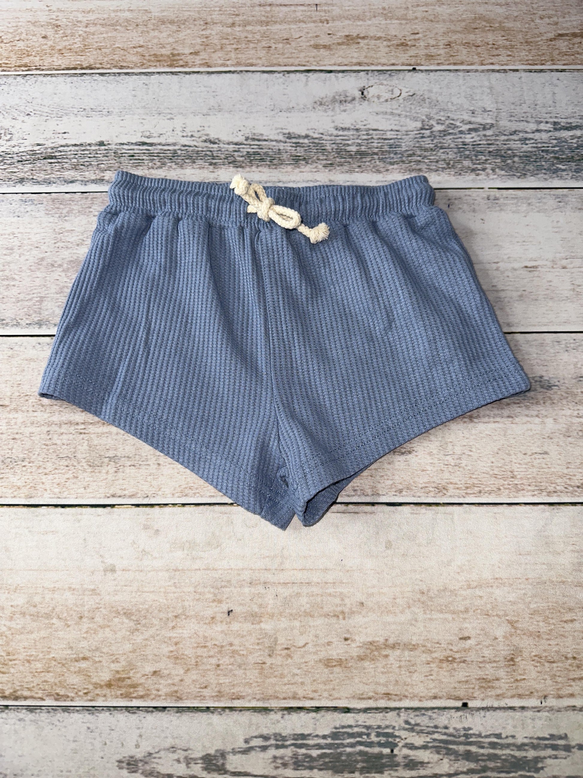 Sage and Ivory Unisex Light Blue Shorts Size: 4T Light Blue