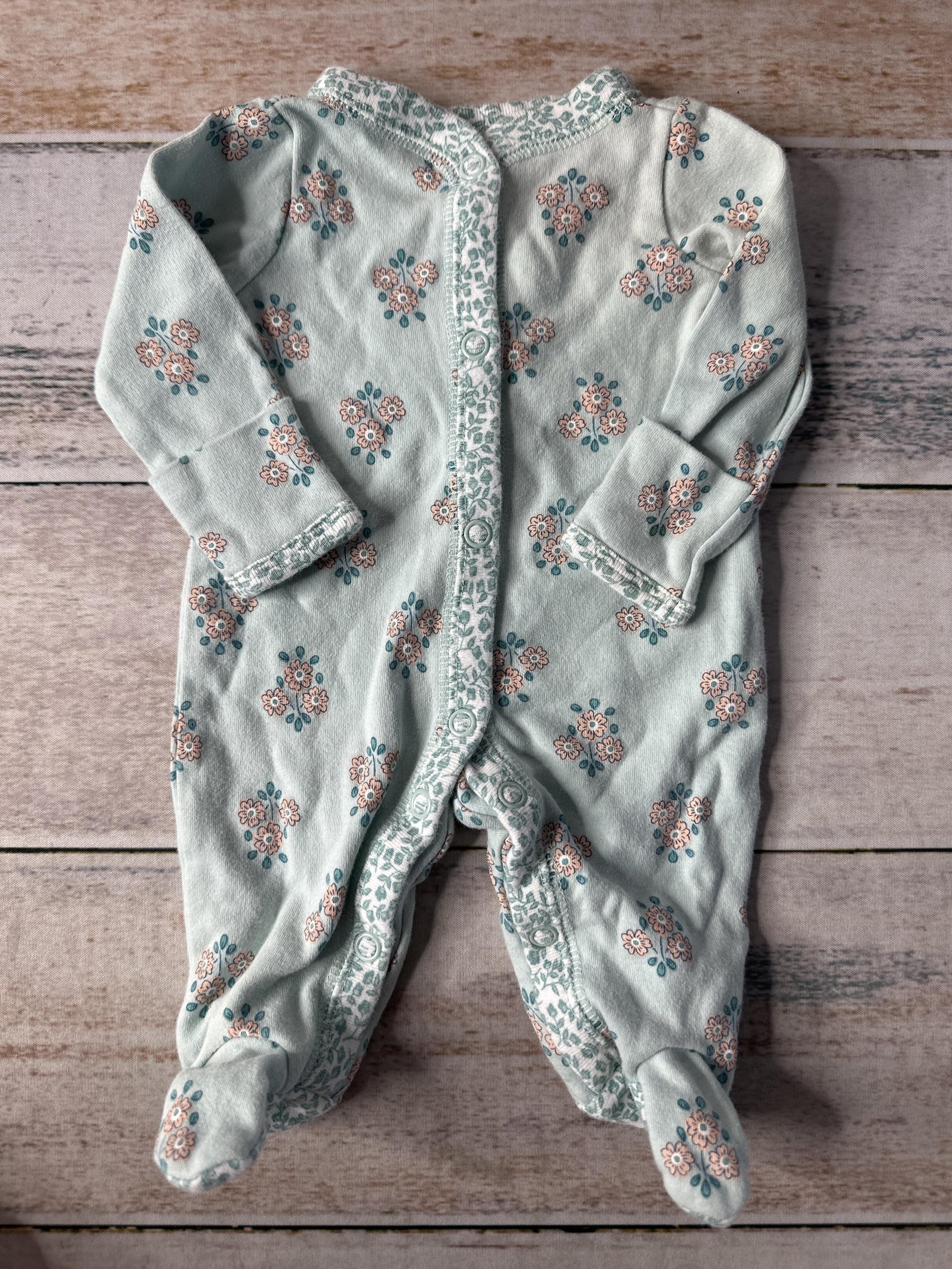 Carters Girls Light Blue Pajamas Size: Preemie Light Blue