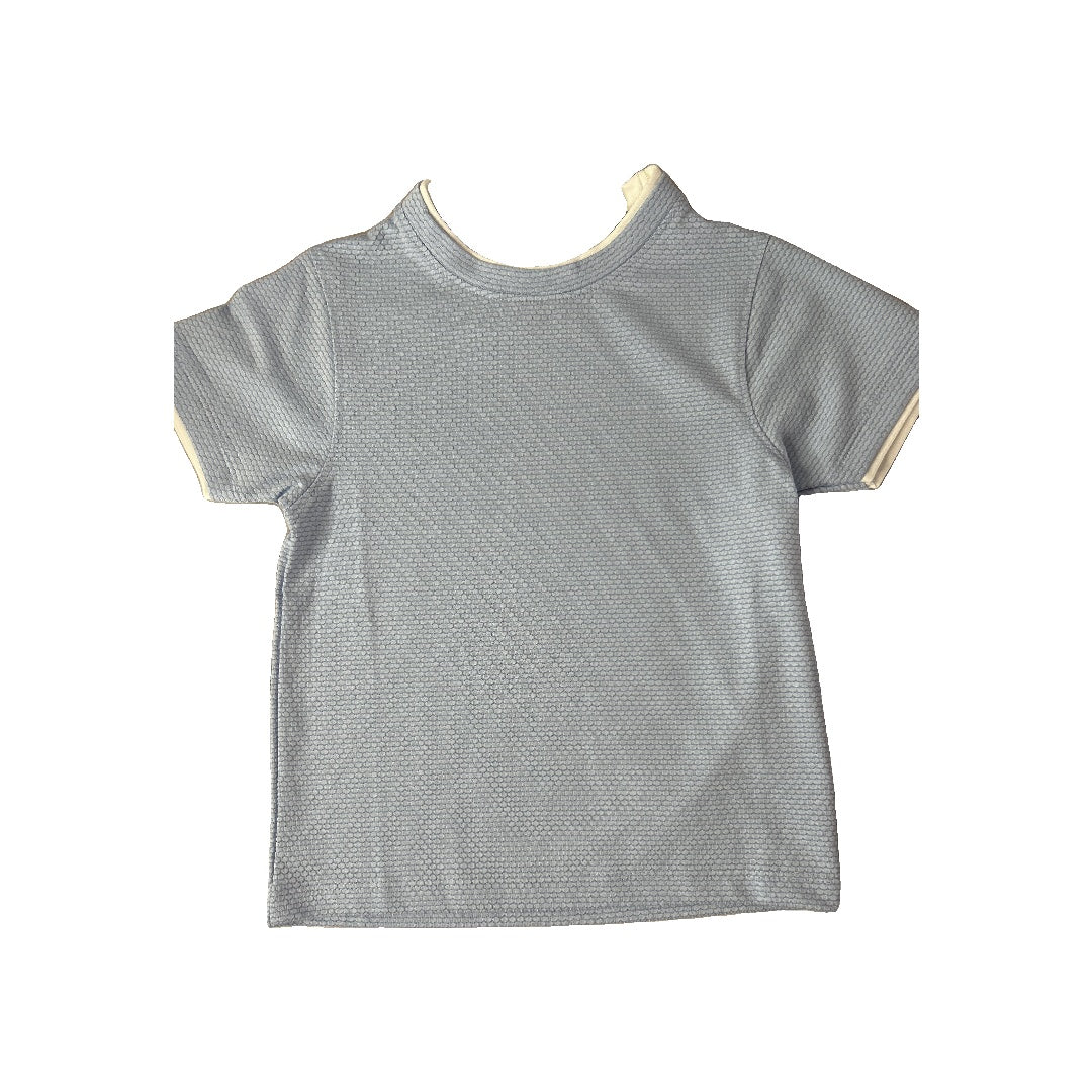 Boys Light Blue T-Shirt Size: 4T Light Blue