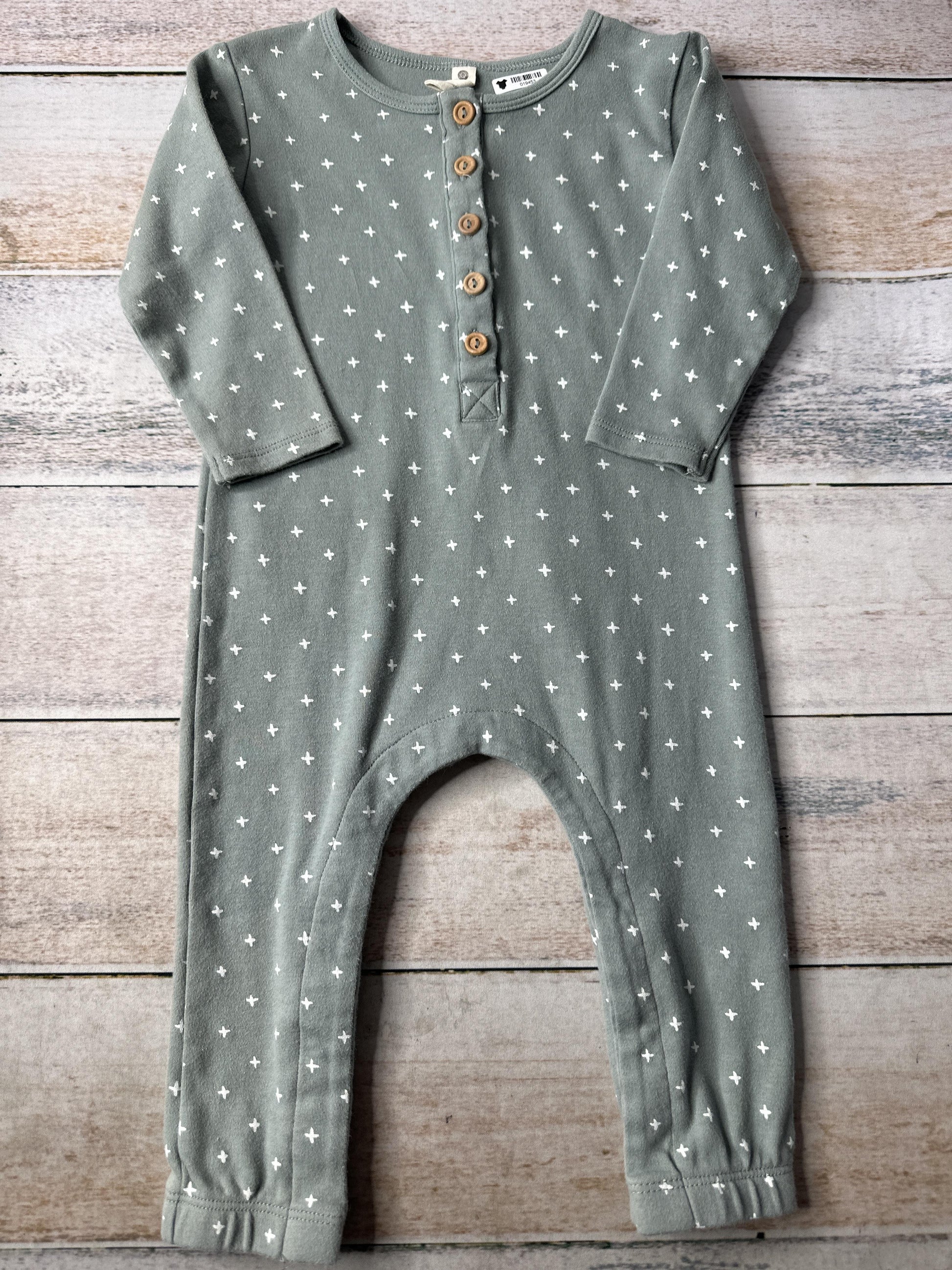Quincy Mae Unisex Light Blue Long Sleeve Outfit Size: 12-18 months Light Blue