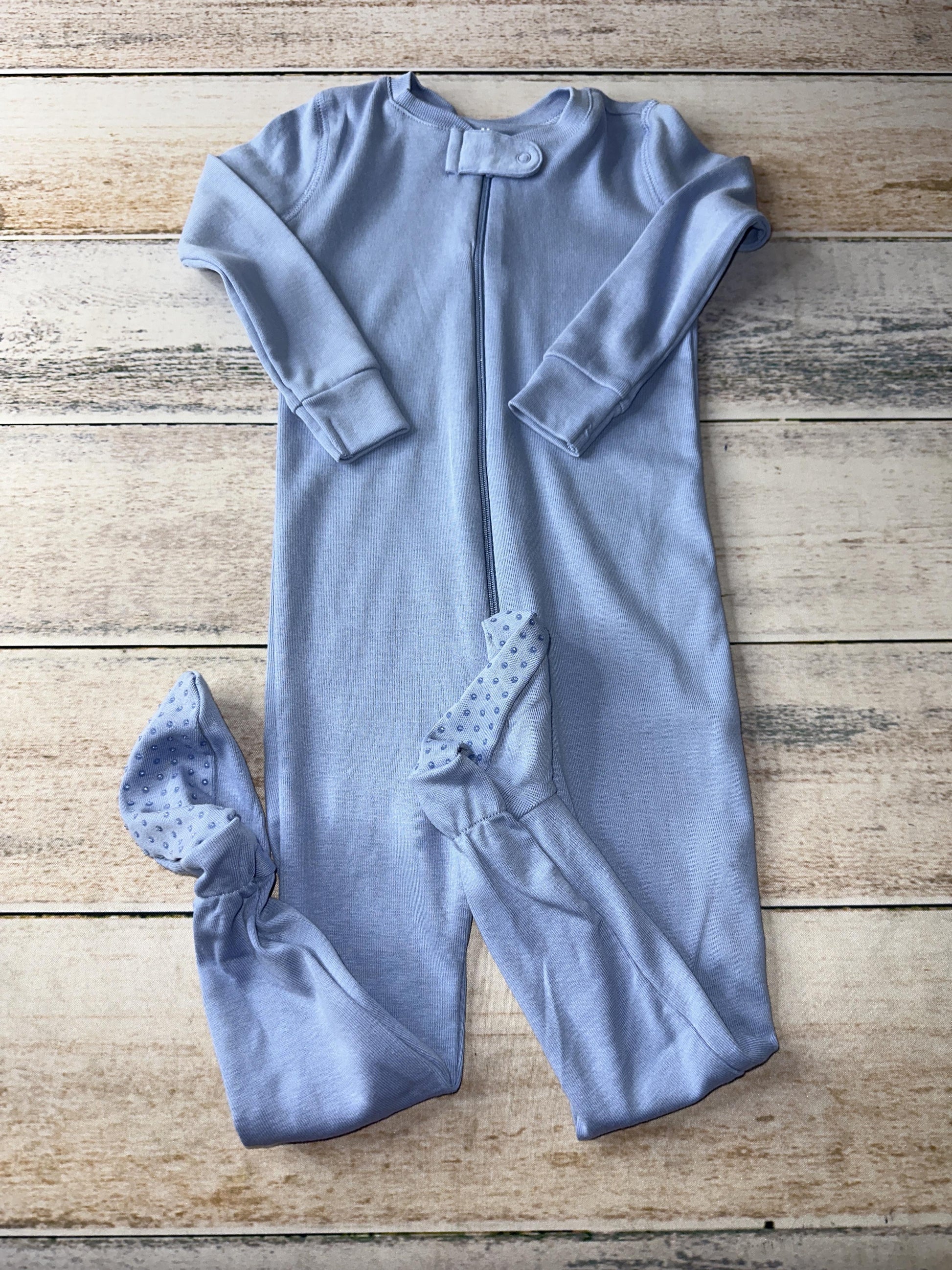 Primary Unisex Light Blue Pajamas Size: 12-18 months Light Blue