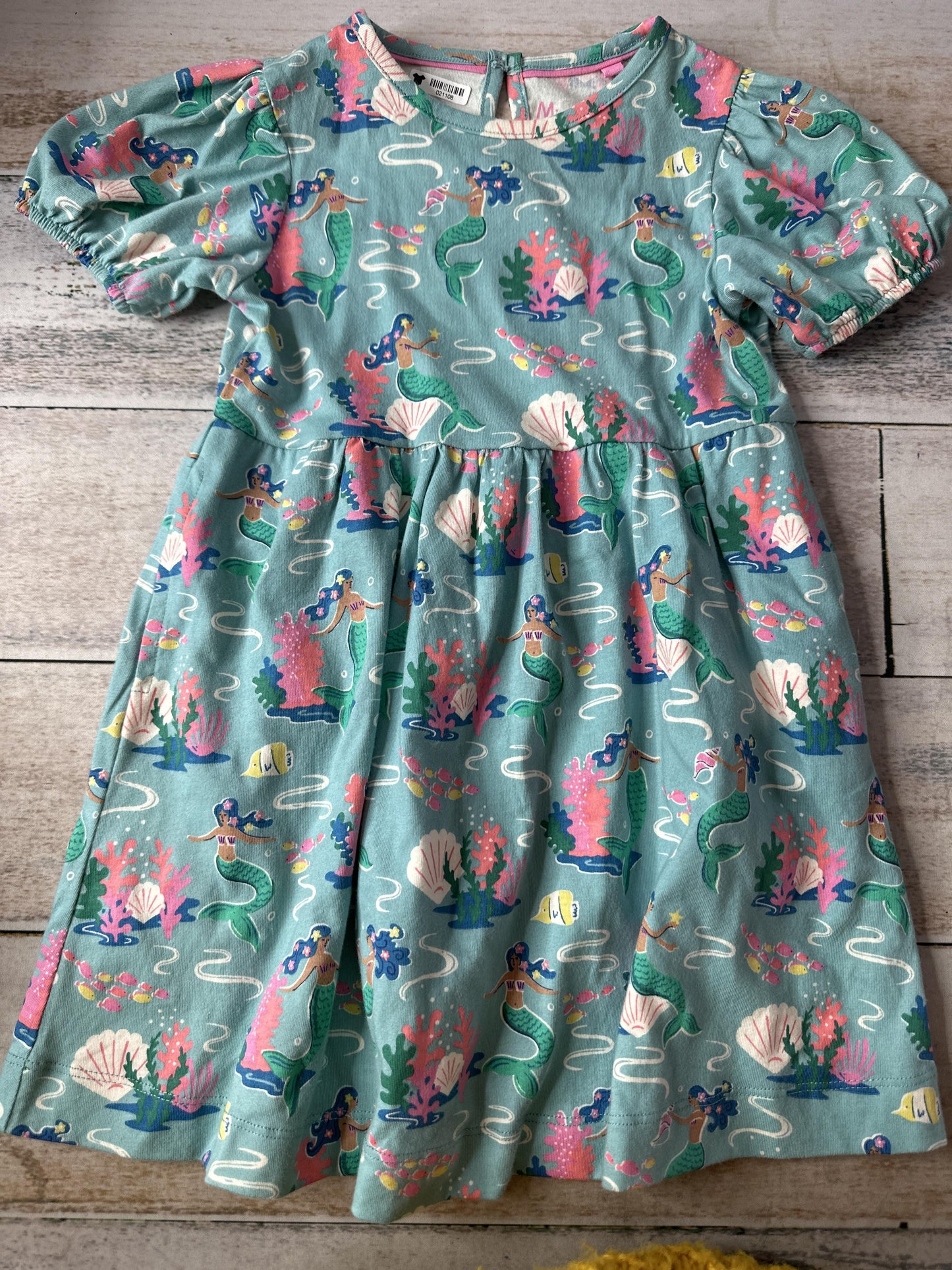 Girls Light Blue Button Down Short Sleeve Size: 2T Light Blue