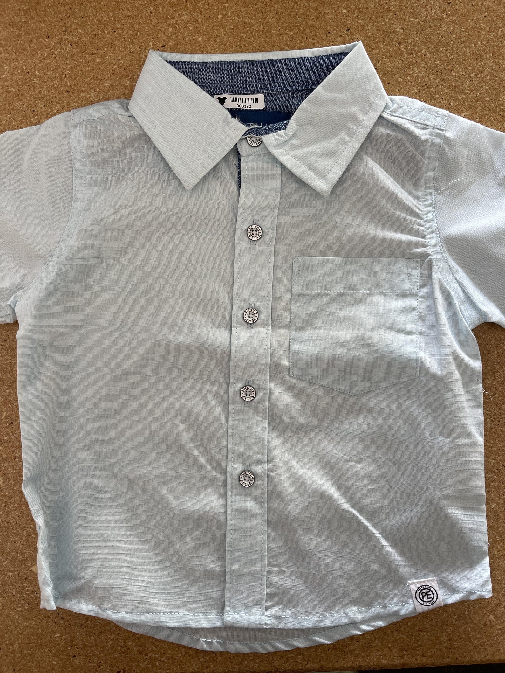 Perry Ellis Boys Light Blue Button Down Short Sleeve Size: 12 months Light Blue