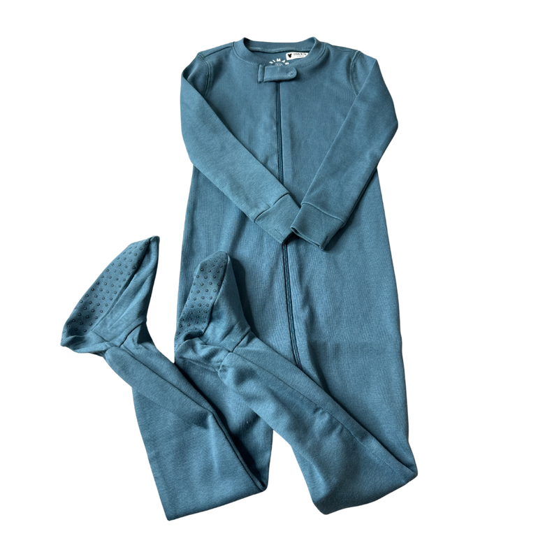 Primary Unisex Light Blue 1-piece footed Pajamas Size: 18-24 months Light Blue