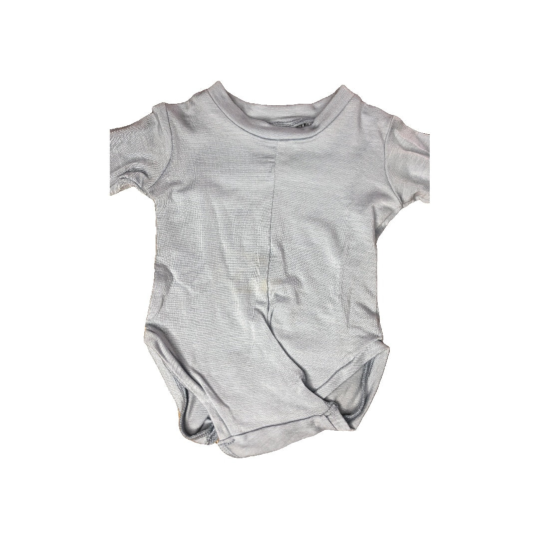 Peasy Unisex Light Blue Onesie Size: Newborn Light Blue