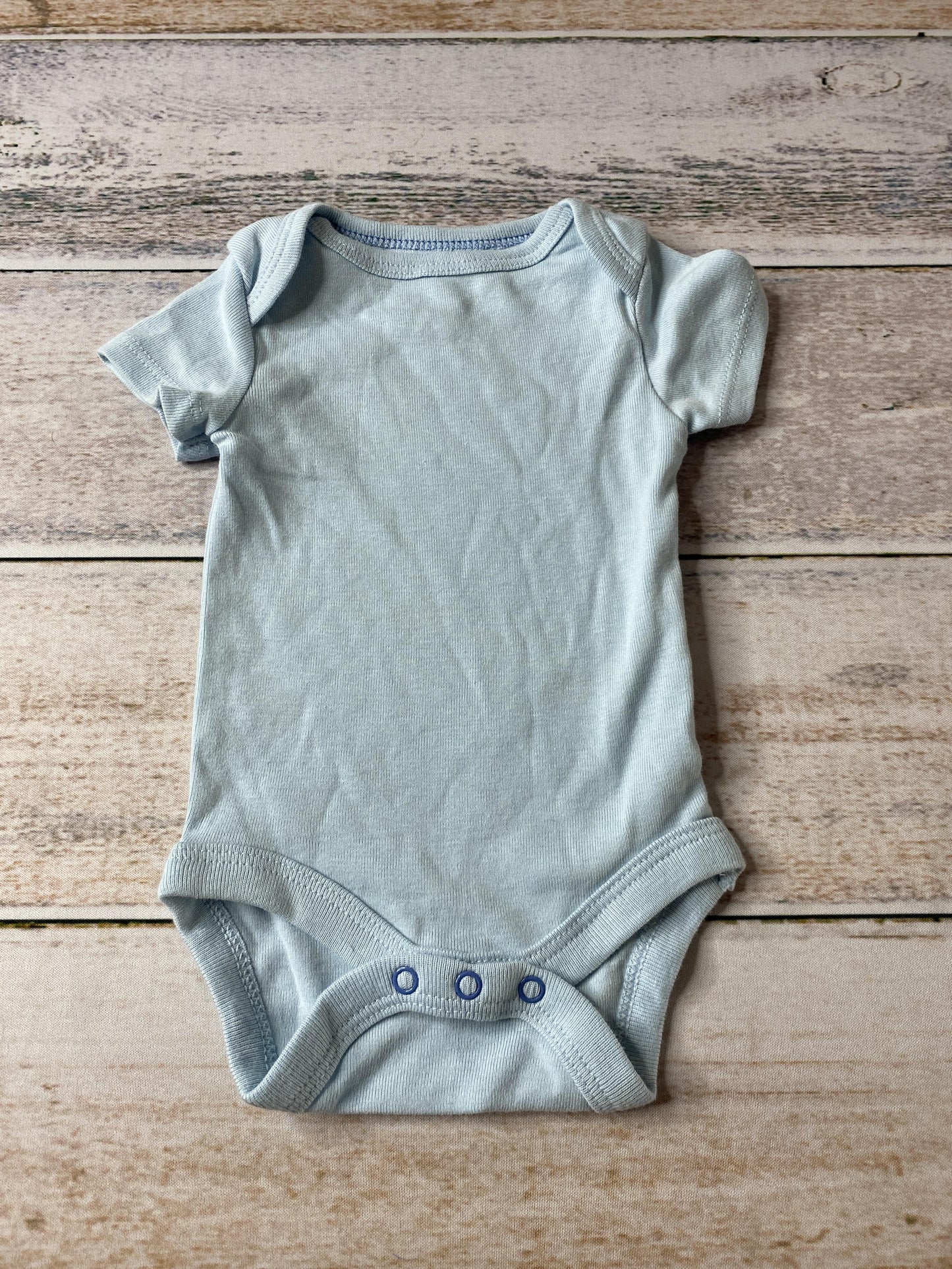 Cloud Island Unisex Light Blue Onesie Size: Newborn Light Blue