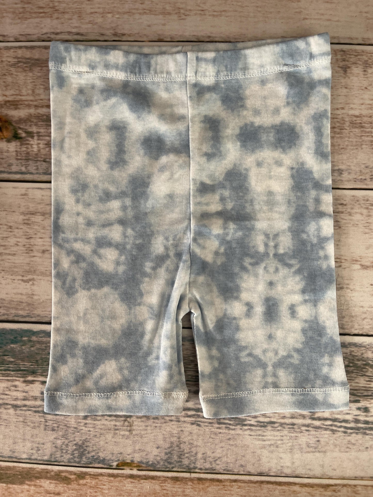 Burt's Bees Boys Light Blue Pajamas Size: 18-24 months Light Blue