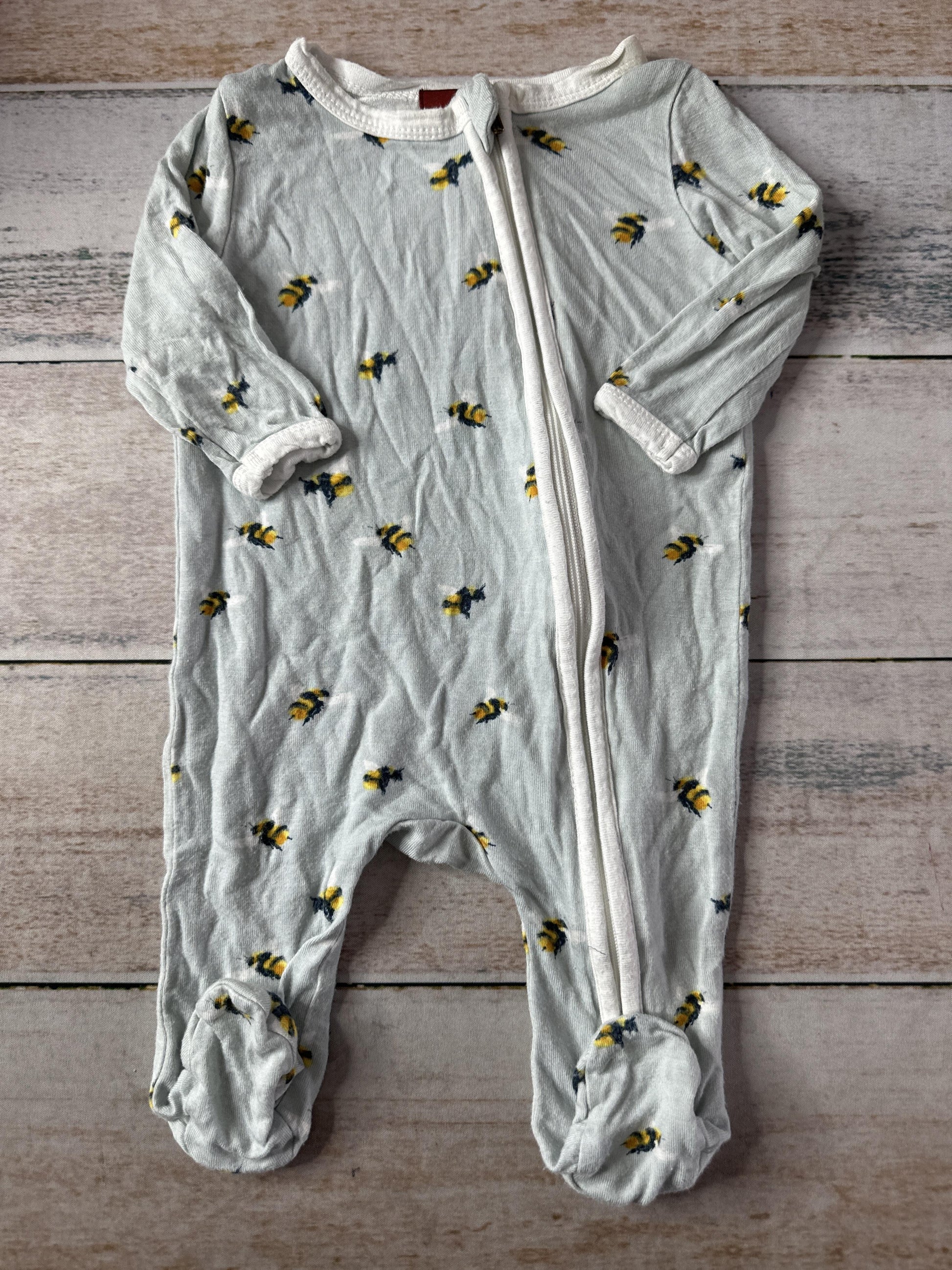 Milkbarn Unisex Light Blue Pajamas Size: 0-3 months Light Blue