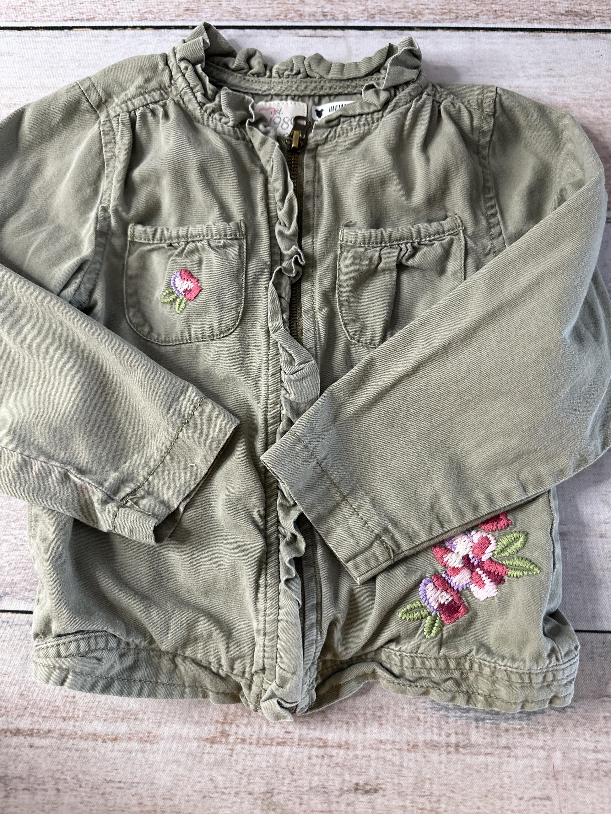 Girls light green | Forest Green Button Down Short Sleeve Size: 4T light green | Forest Green