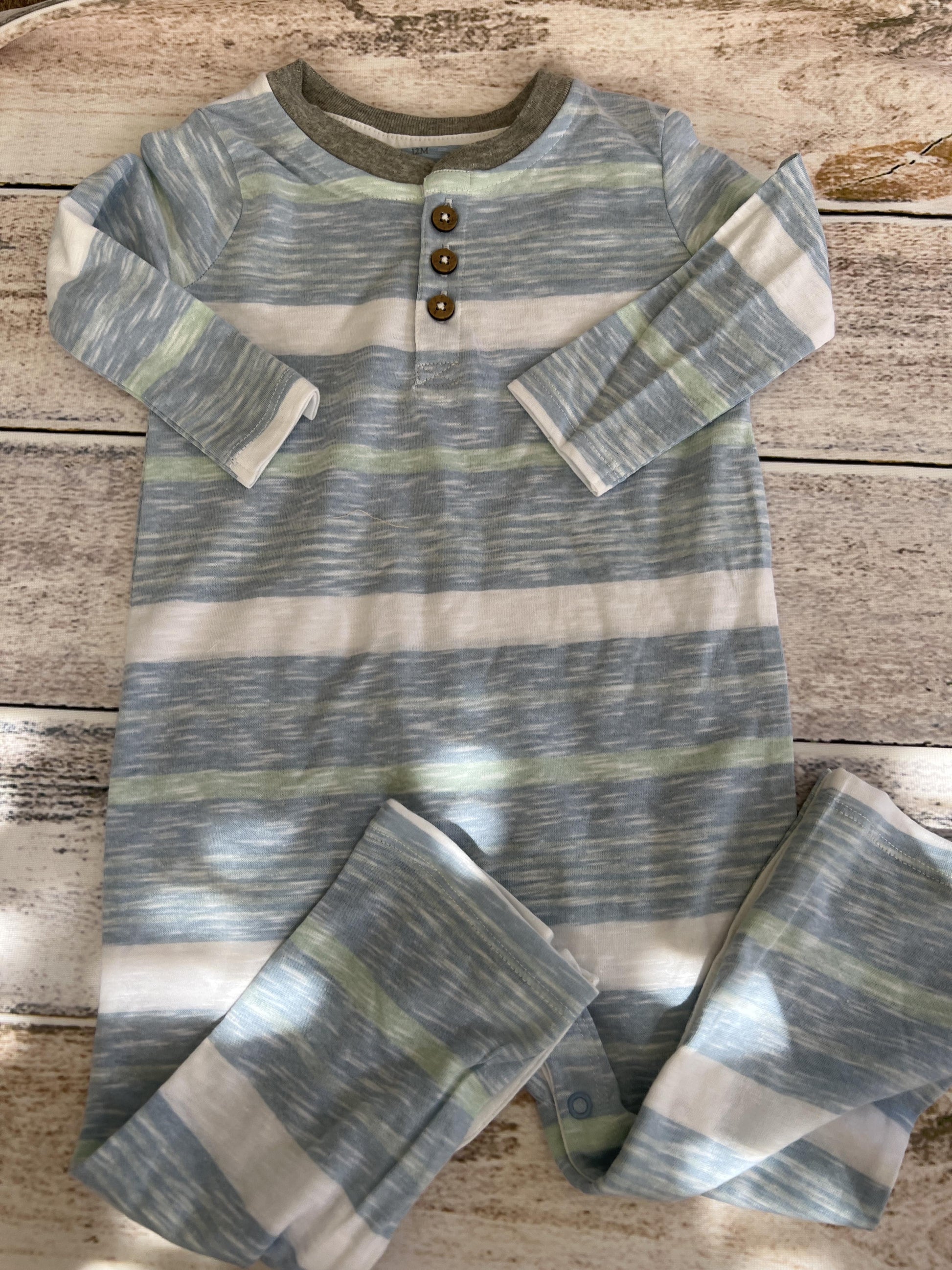 Burt's Bees Boys light green | Light Blue | Stripe Long Sleeve Outfit Size: 12 months light green | Light Blue | Stripe