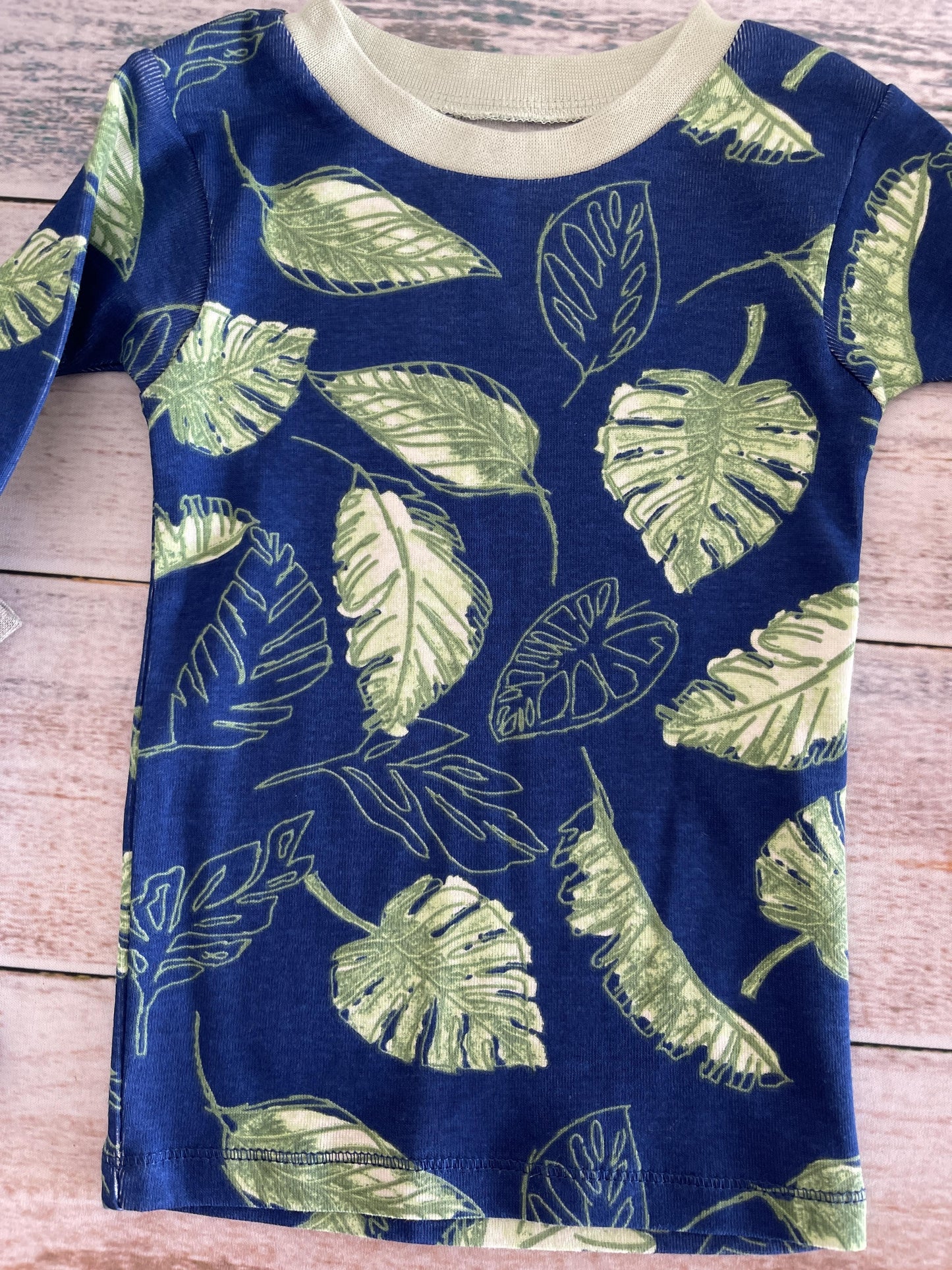 Burt's Bees Boys light green | Navy Blue Pajamas Size: 2T light green | Navy Blue