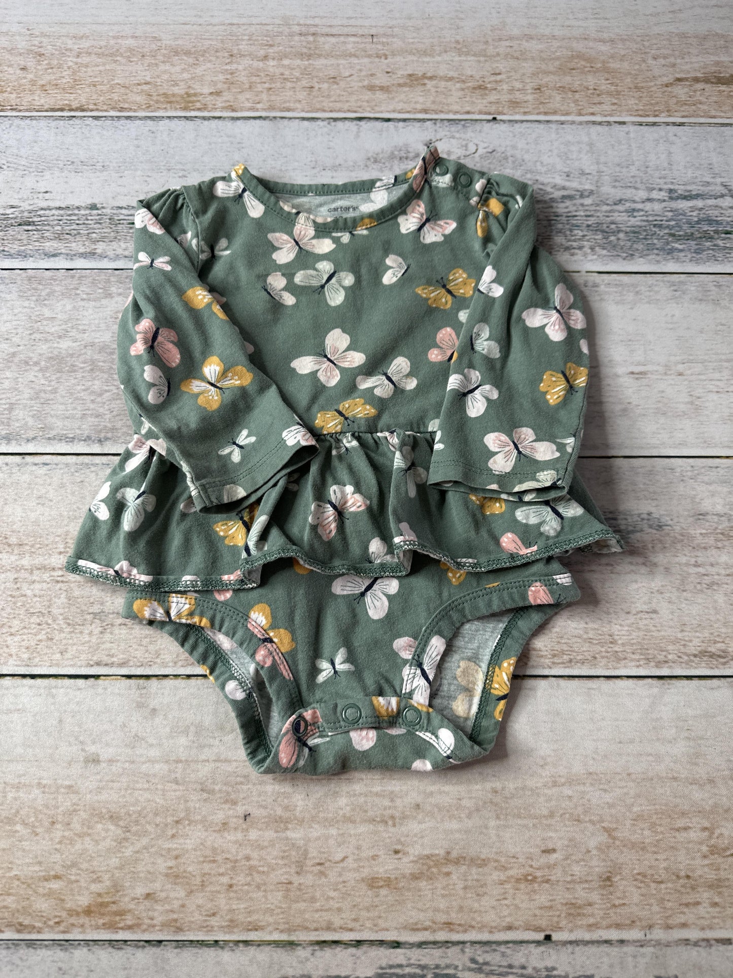 Carters Girls light green | pink | Yellow Long Sleeve T-Shirt Size: 12 months light green | pink | Yellow