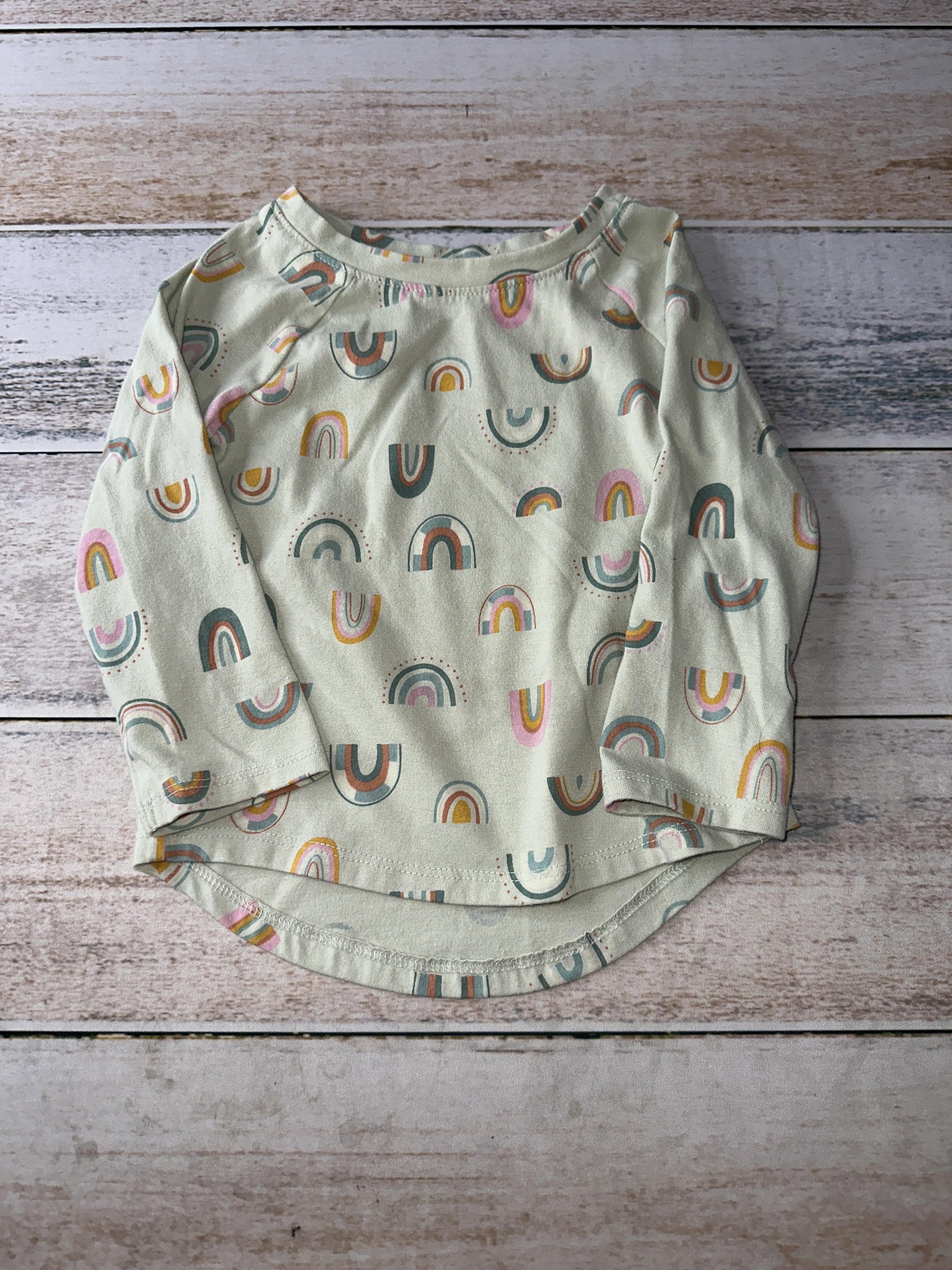 Cat & Jack Girls light green | Rainbow Long Sleeve T-Shirt Size: 18 months light green | Rainbow