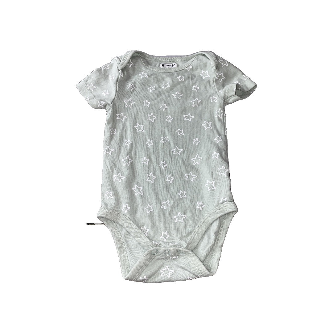 Cloud Island Unisex light green | Stars Onesie Size: 12 months light green | Stars