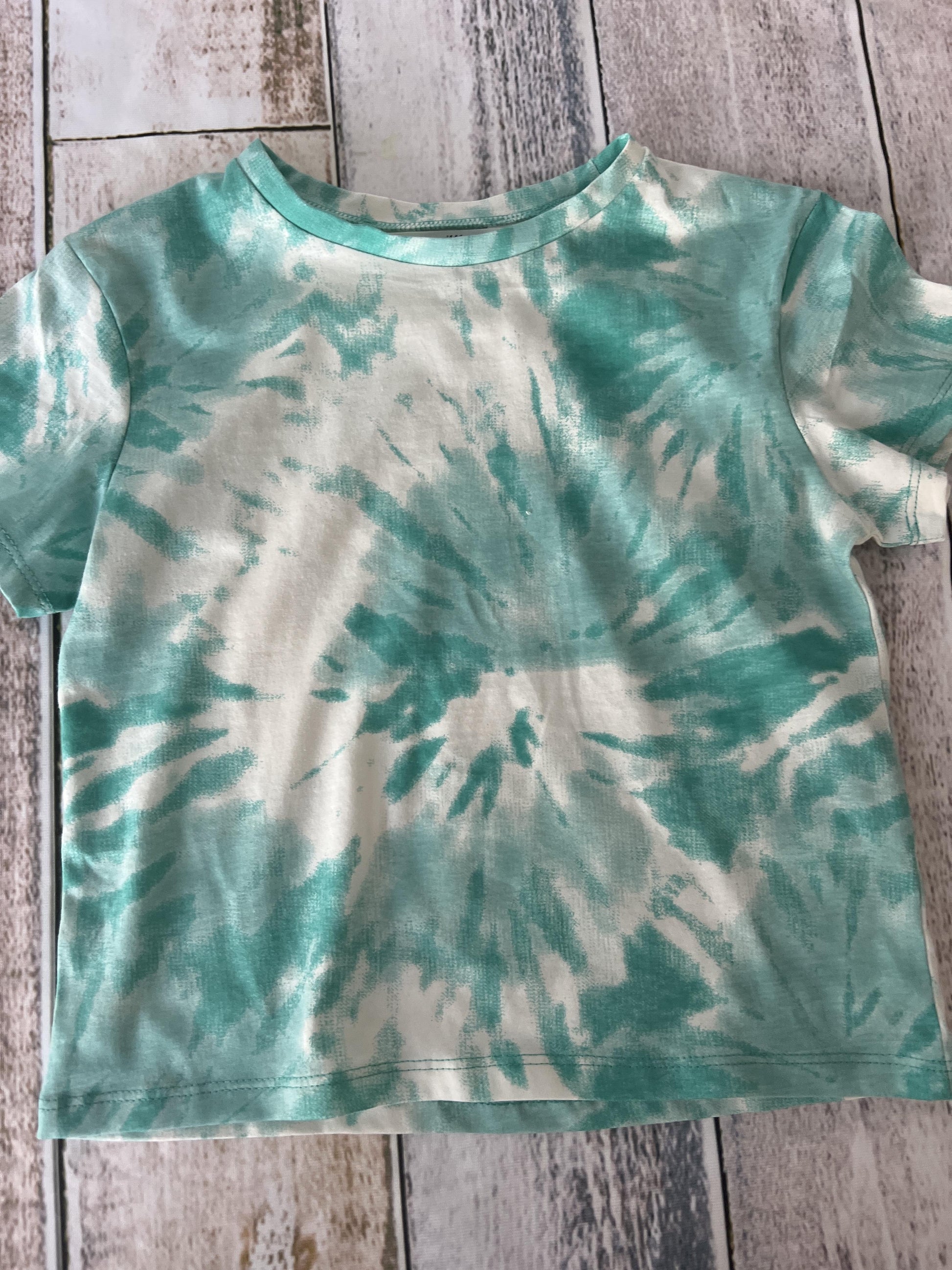 H&M Boys light green | Tie Dye T-Shirt Size: 3T light green | Tie Dye