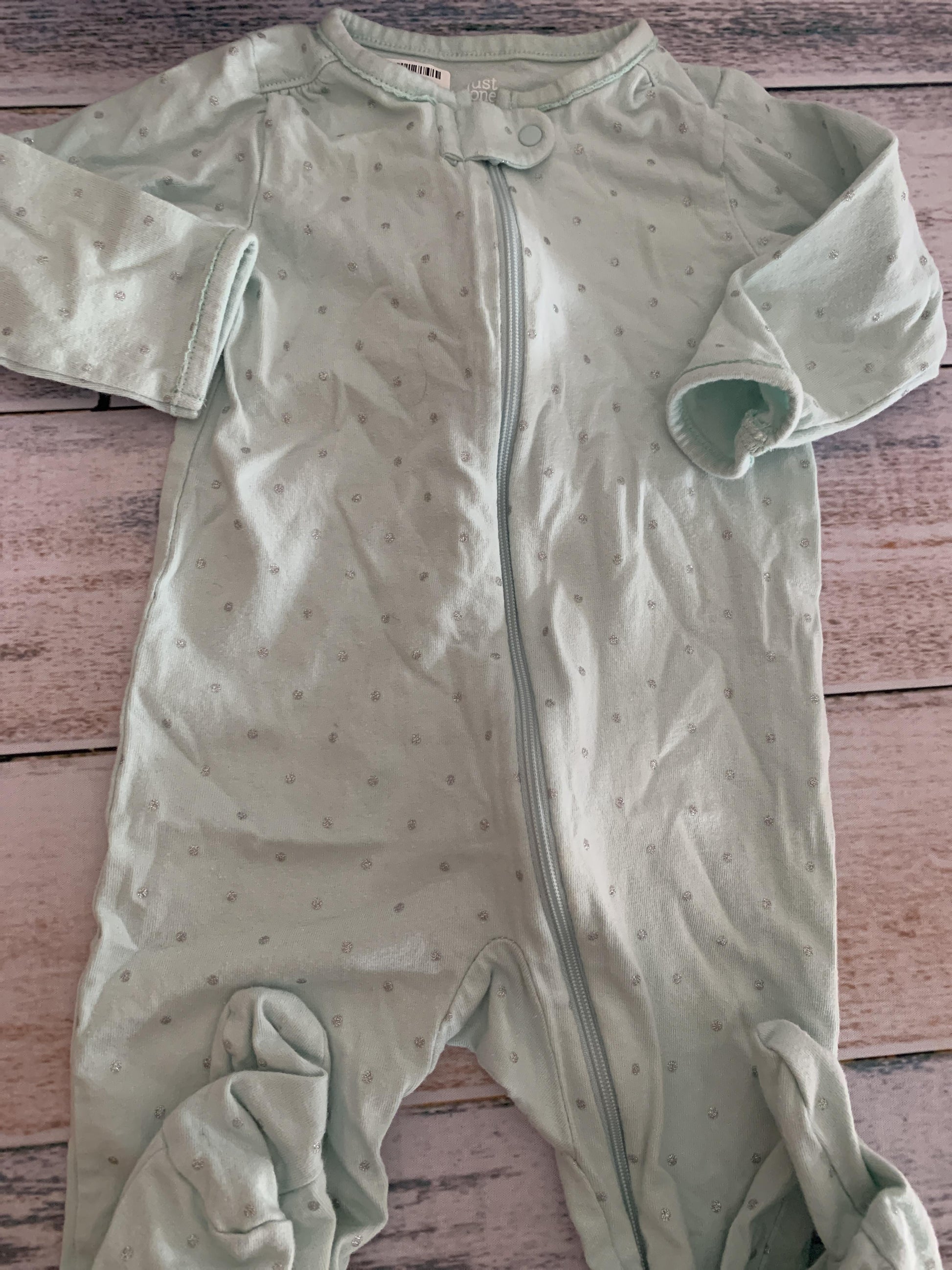 Carters Girls light green | Turquoise | polka dot Pajamas Size: 6-9 months light green | Turquoise | polka dot